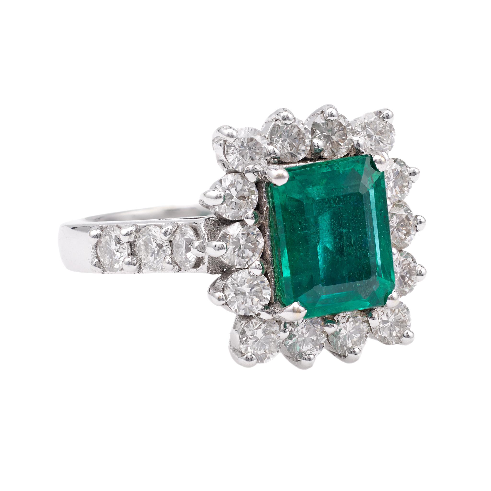 Women's or Men's Vintage French GIA Zambian Emerald Diamond 18k White Gold Ring For Sale