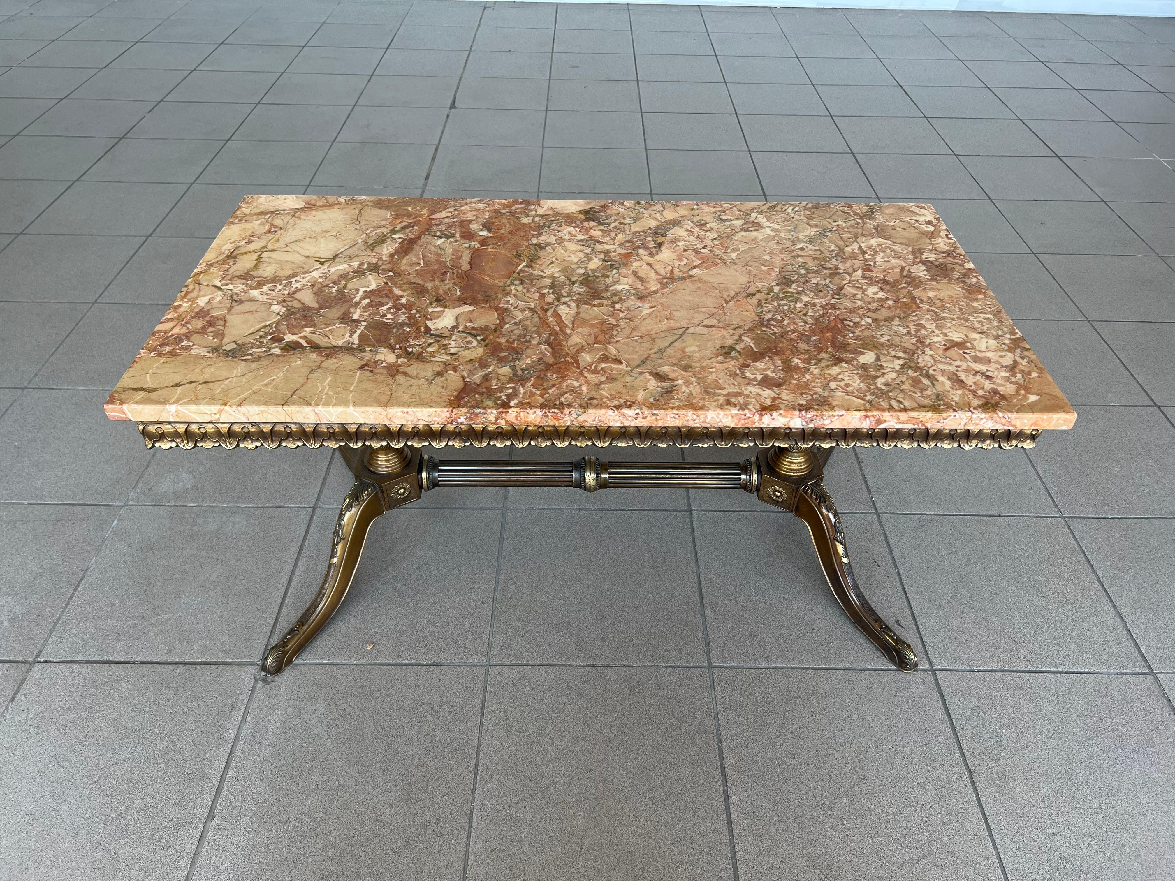 Vintage French Gilt Brass and Marble Coffee Side Table In Good Condition In Bridgeport, CT