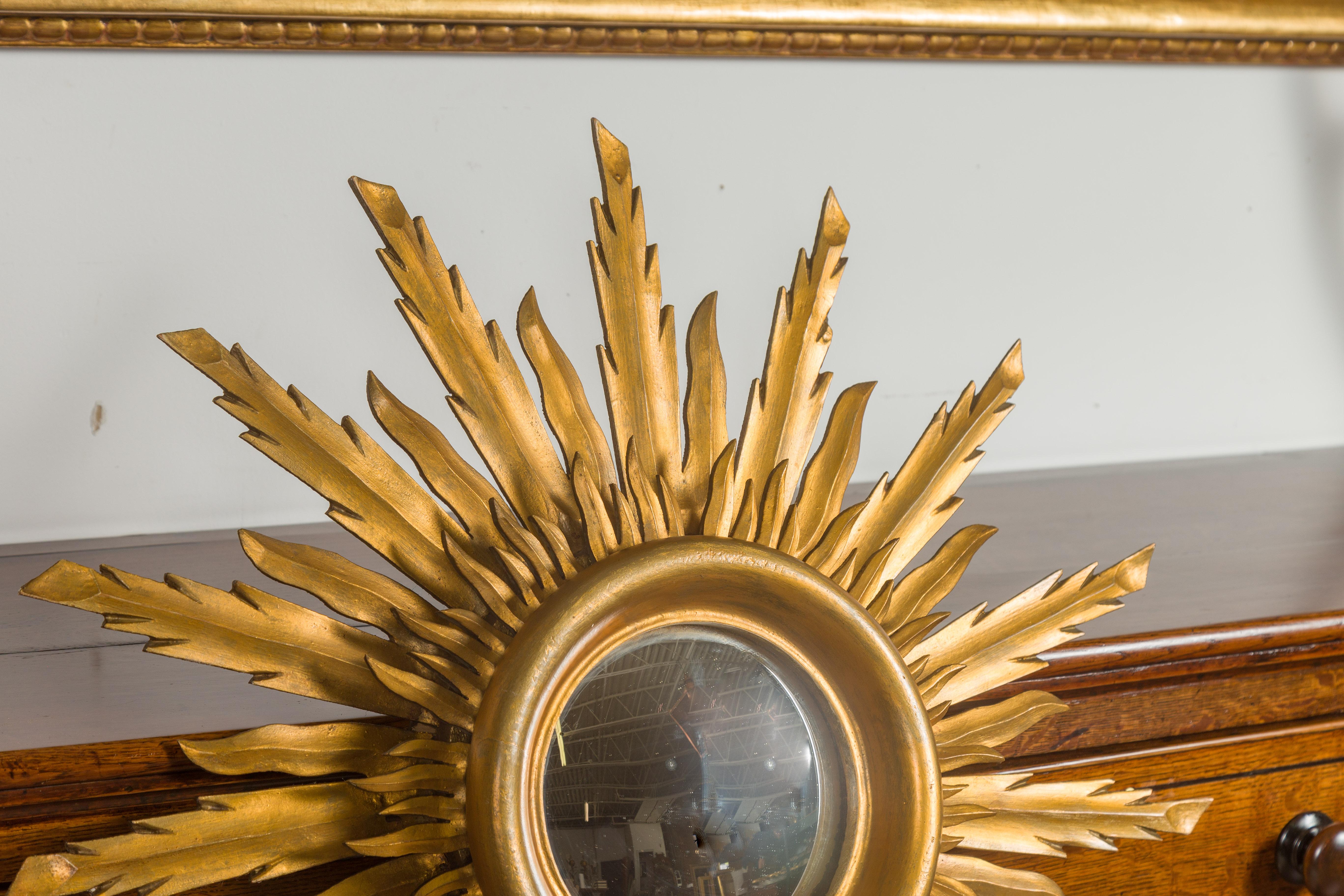 Vintage French Giltwood Midcentury Convex Sunburst Mirror with Wavy Rays In Good Condition In Atlanta, GA