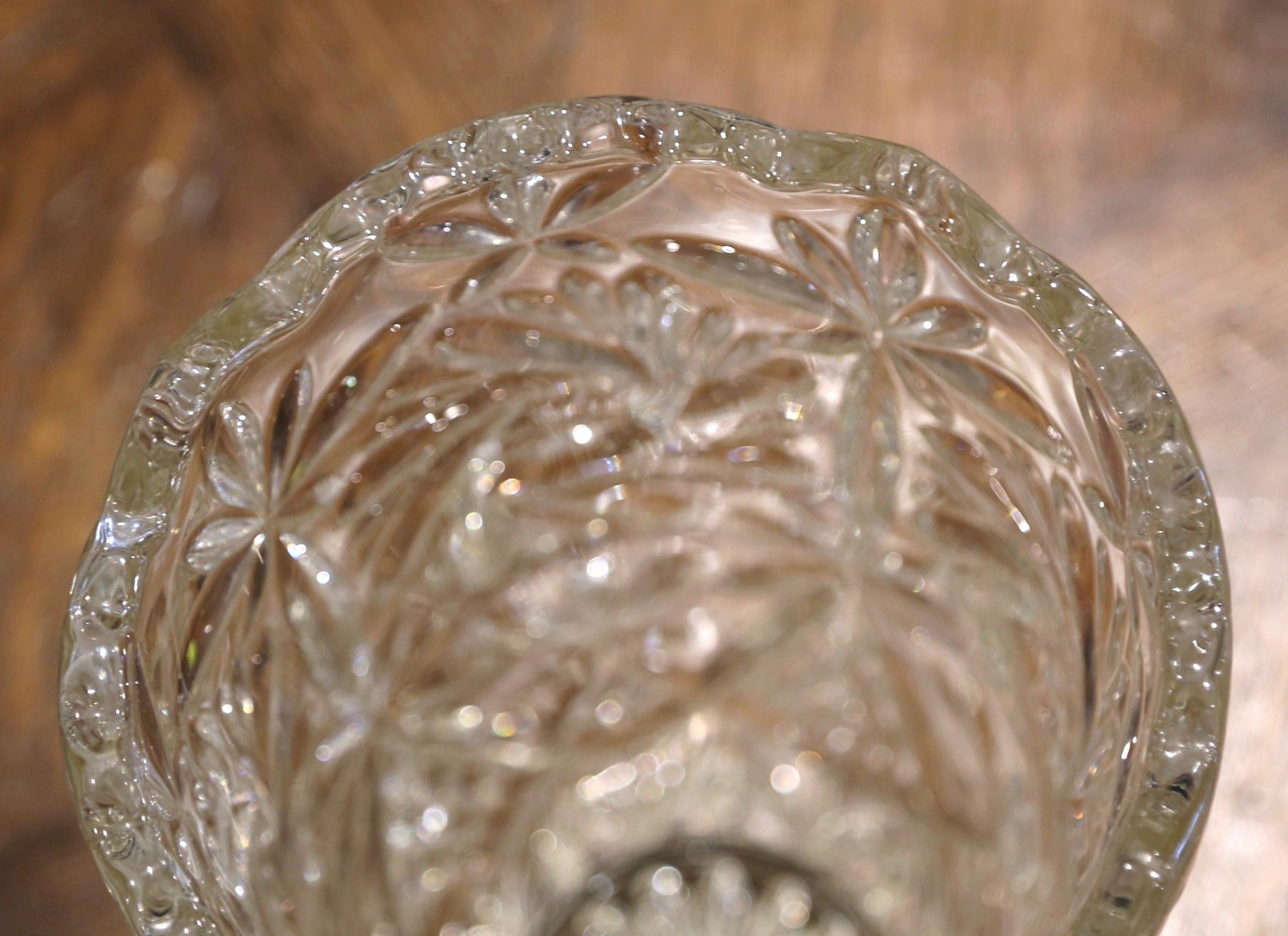 Vintage French Glass Vase with Etched Floral Motifs In Excellent Condition For Sale In Dallas, TX