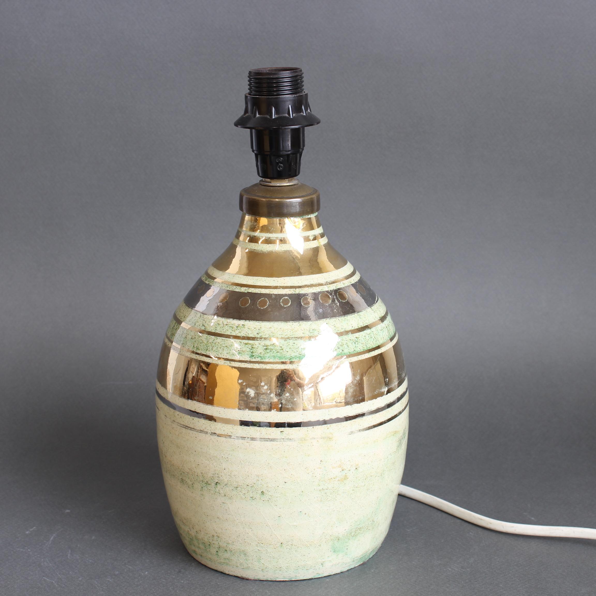 Français Lampe de table vintage en céramique émaillée de Georges Pelletier pour La Roue en vente
