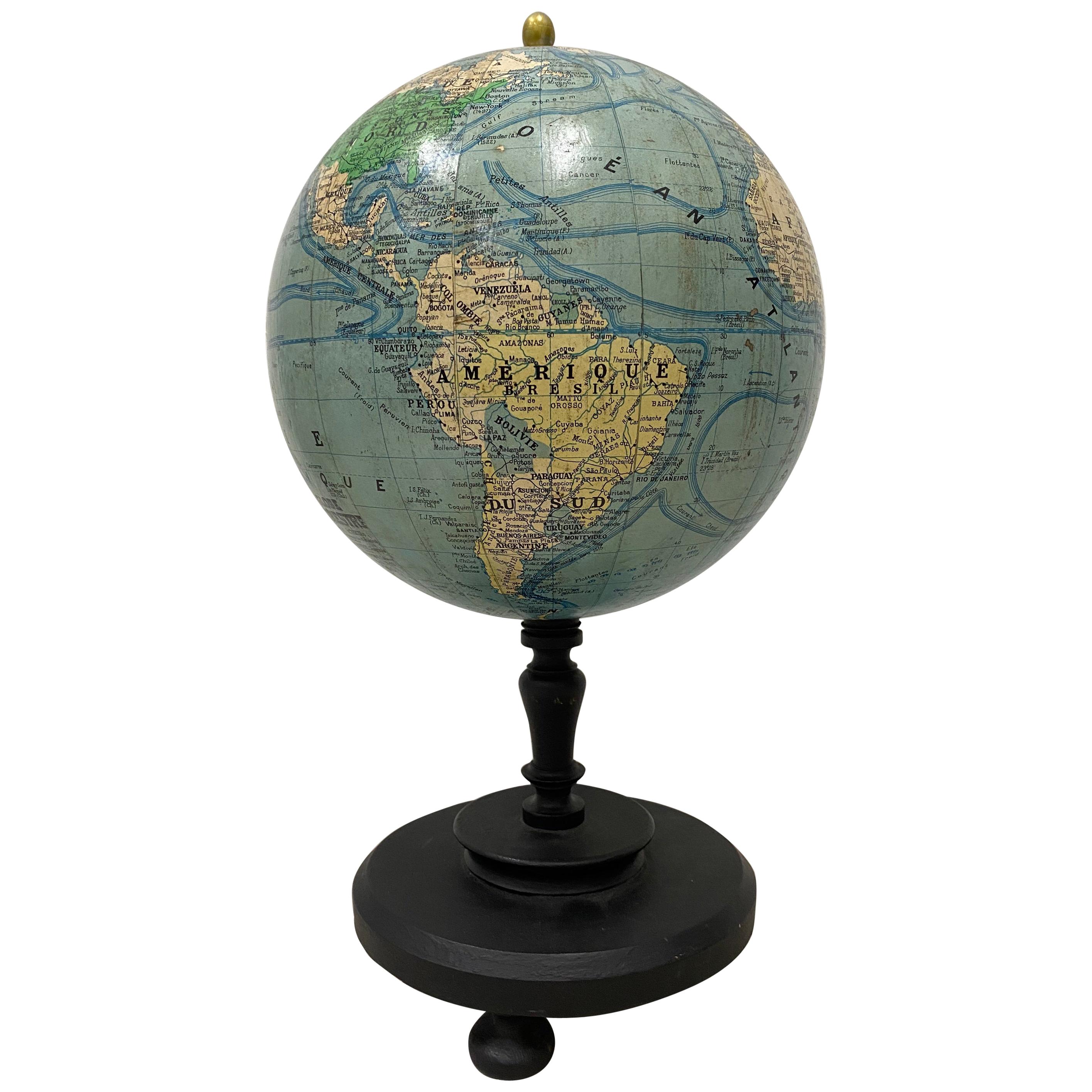 Globe terrestre français vintage par Girard, Barrere & Thomas, circa 1940s en vente