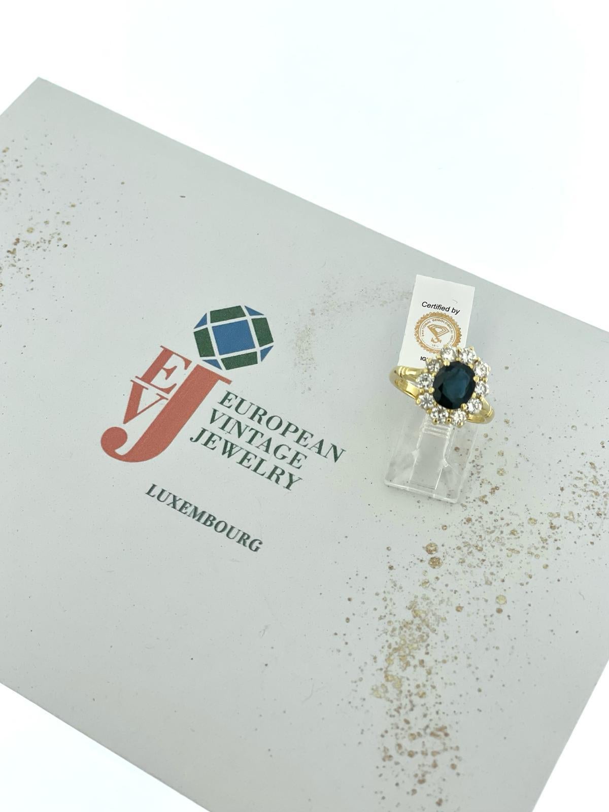 Französischer Vintage-Cocktailring aus Gold mit 1,60 Karat Saphir und Diamanten, IGI-zertifiziert (Retro)