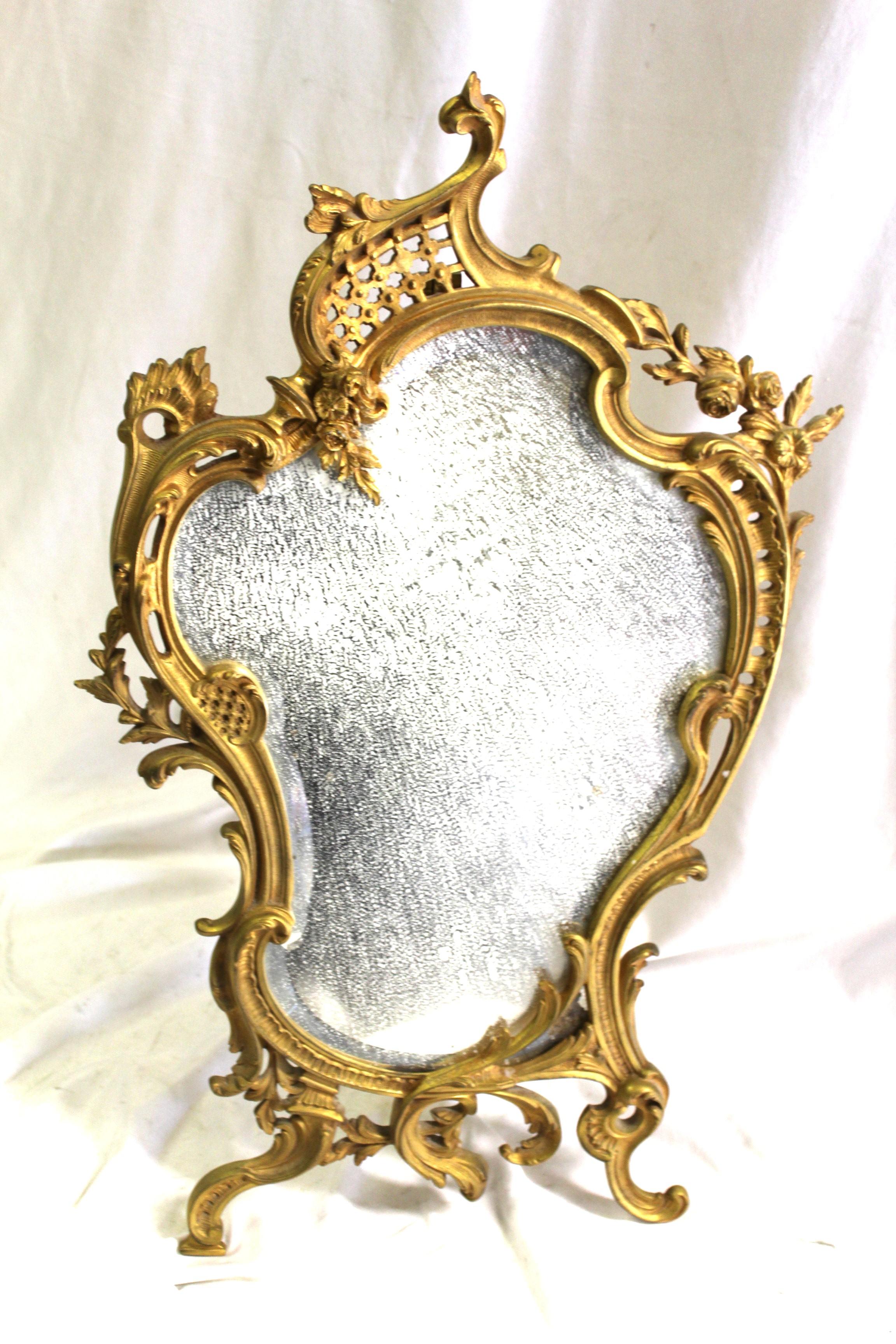 Espejo de mesa vintage francés, Gold Dore'. Principios del siglo XX en venta 2