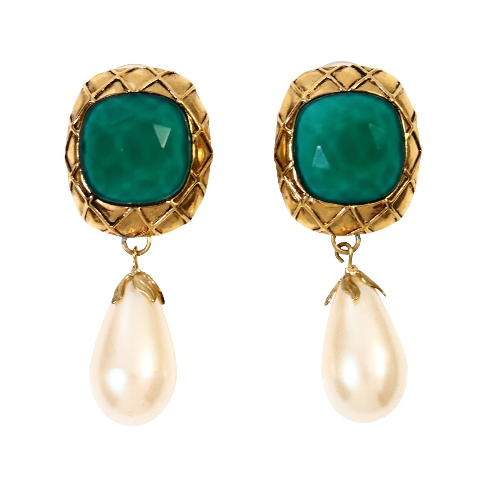 Vintage French Gold with Green and Dangling Faux Peal Earings Circa 1980s For Sale 1