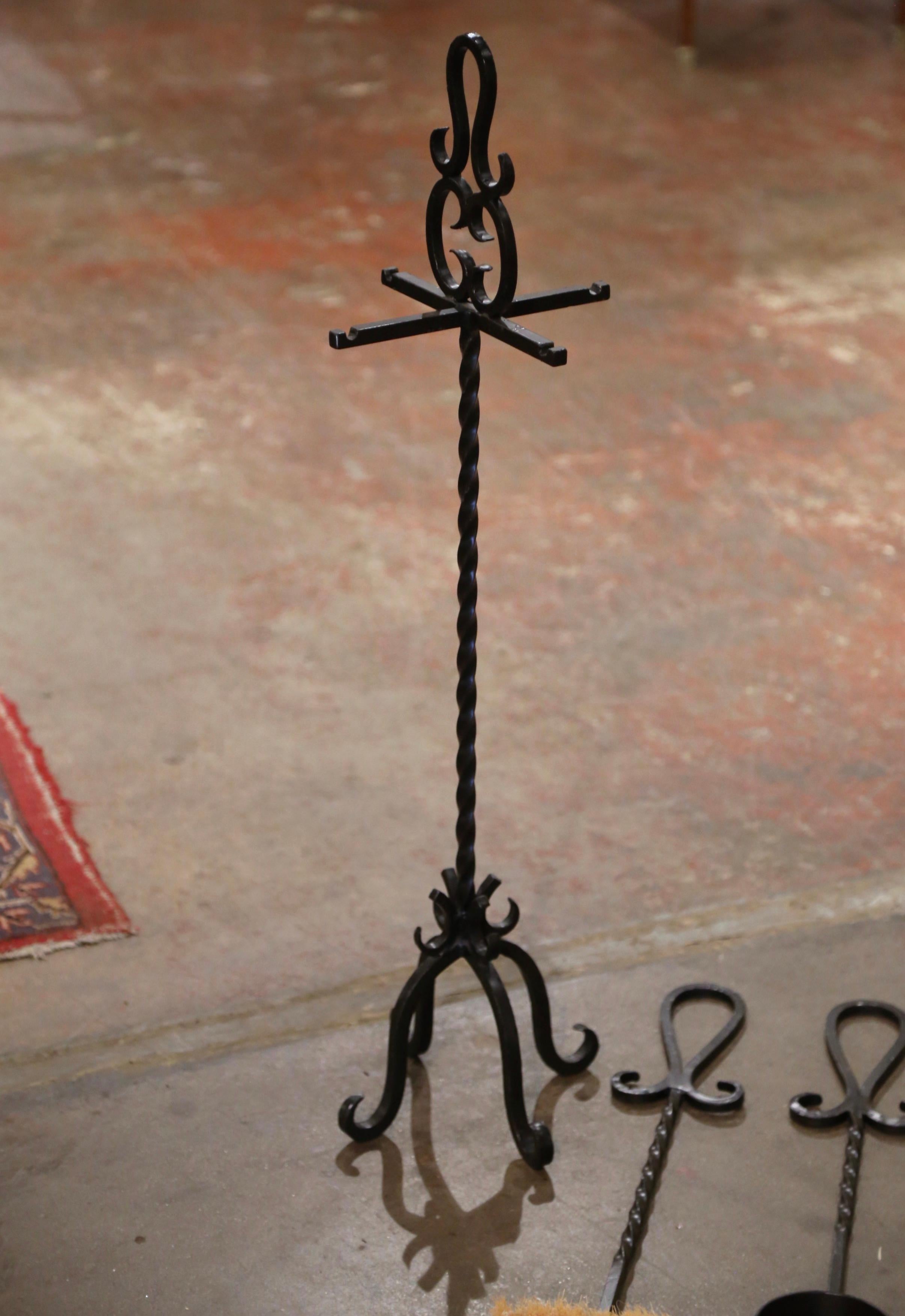 Vintage French Gothic Wrought Iron Five-Piece Fireplace Tool Set on Stand For Sale 3
