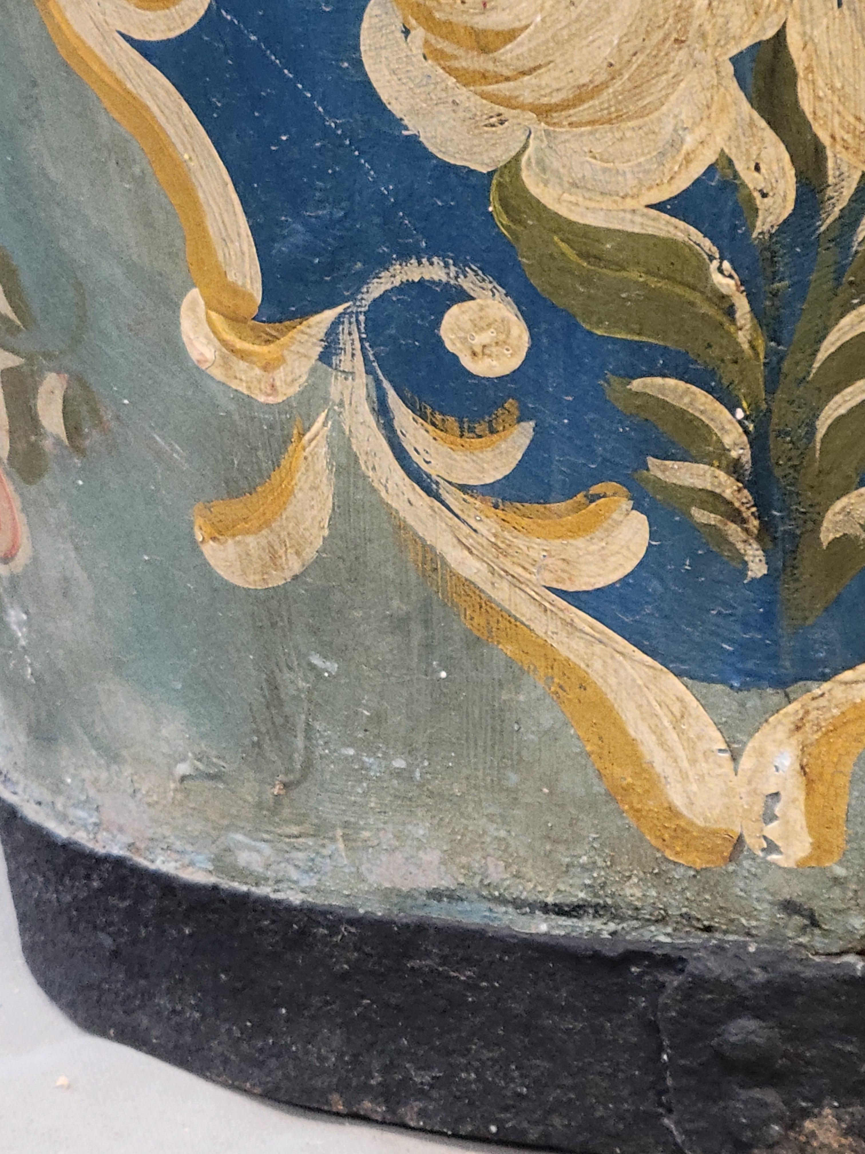 Seau de récolte français vintage avec décoration en tôle en vente 3