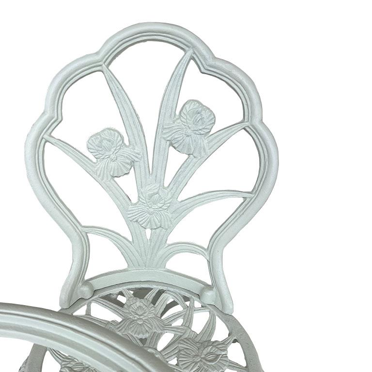 Französisches grünes, geblümtes Gusseisen-Garten-Bistro-Terrassen-Esszimmer-Set, Vintage (20. Jahrhundert) im Angebot