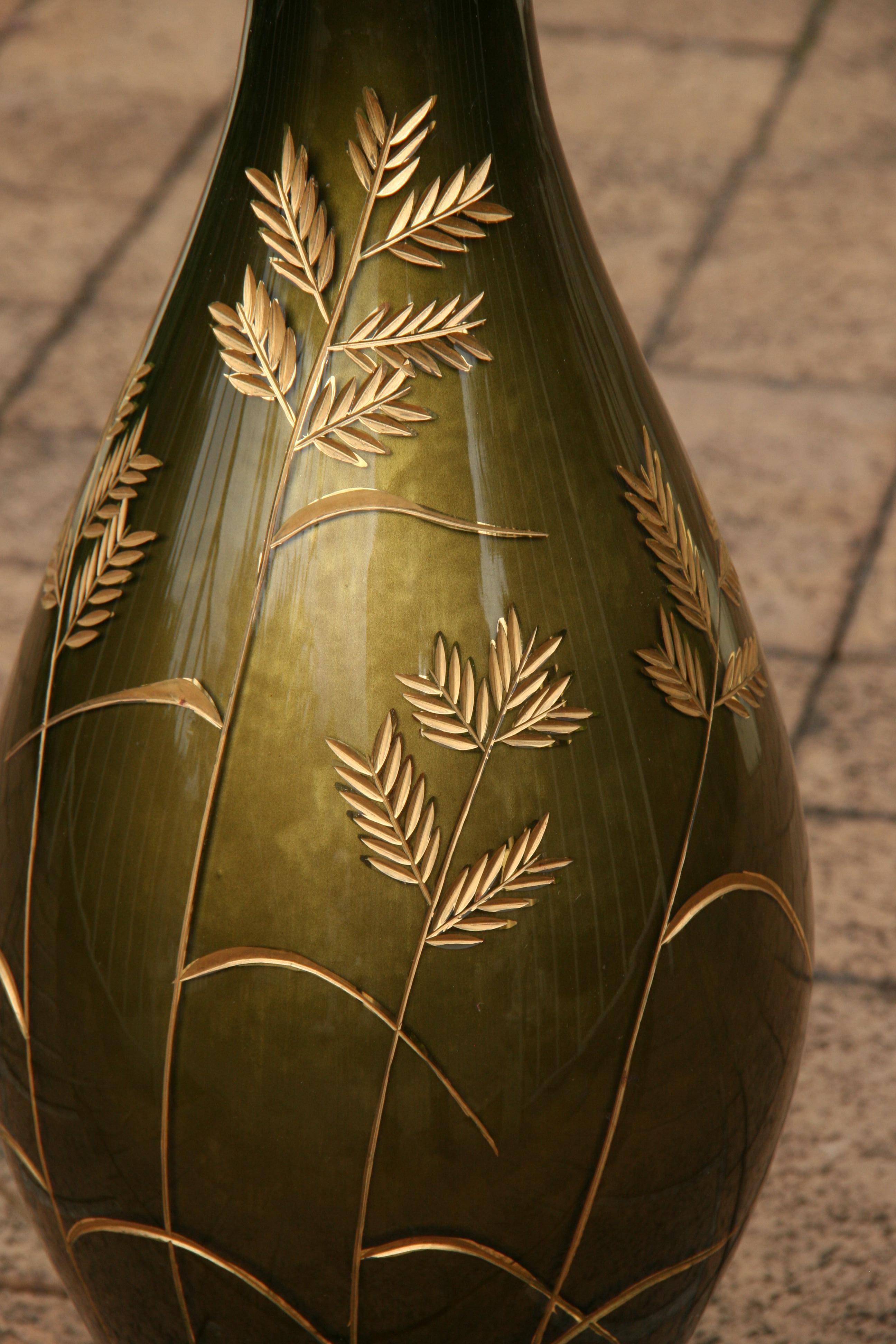 Vintage French Green Glass Lamp with Gilt Incised Wheat Design For Sale 6