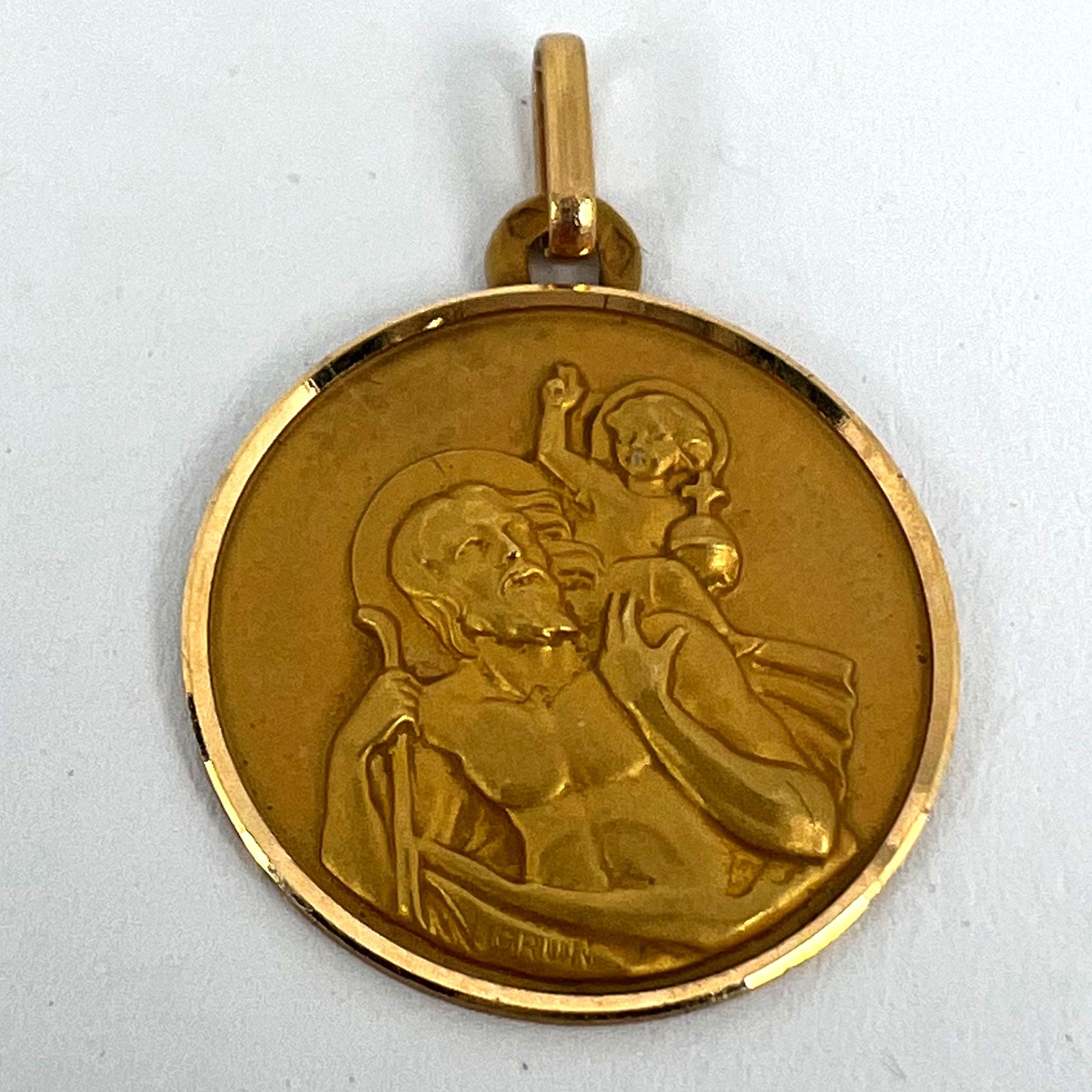 Vintage French Grun St Christopher 18K Yellow Gold Charm Pendant 8