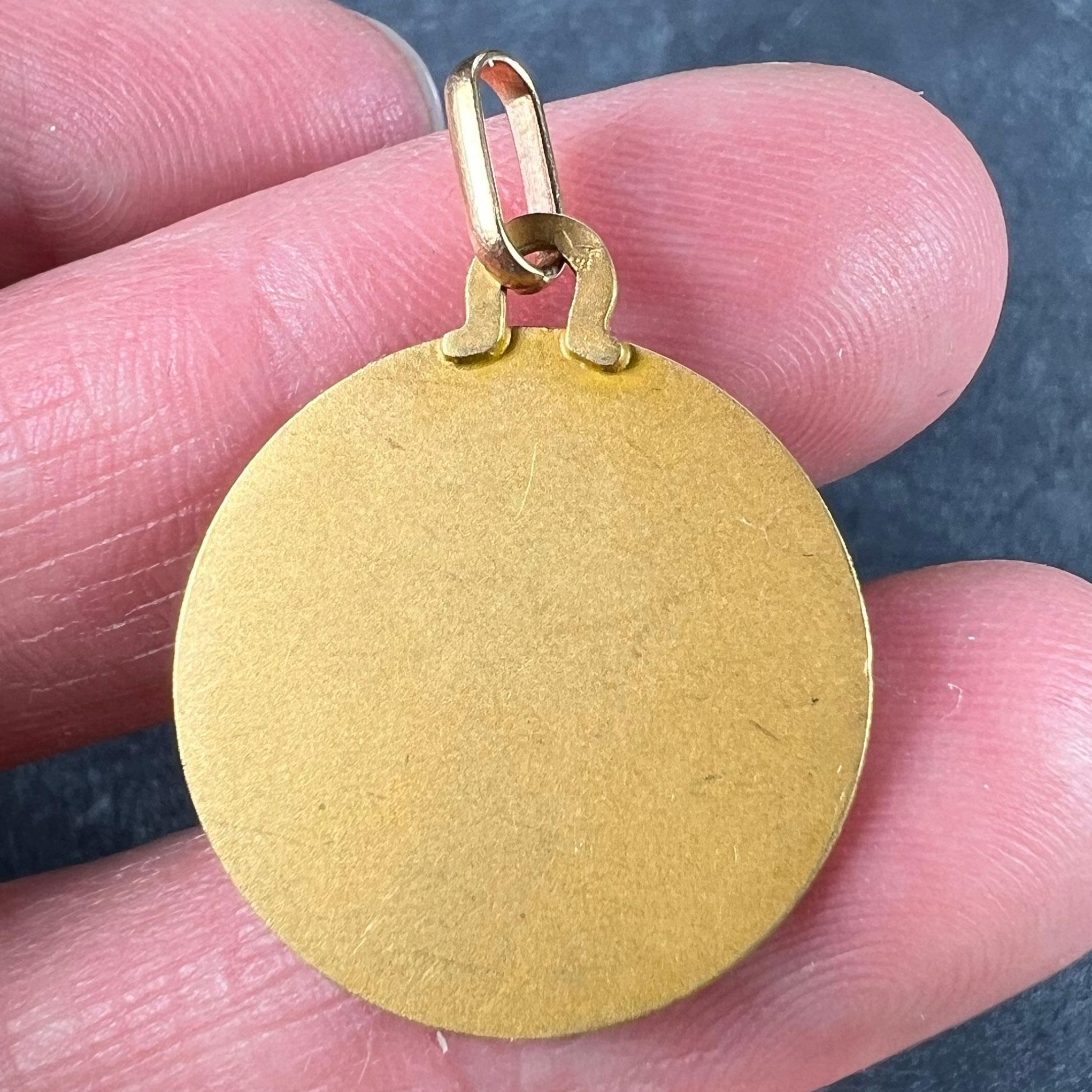 Vintage French Grun St Christopher 18K Yellow Gold Charm Pendant 4