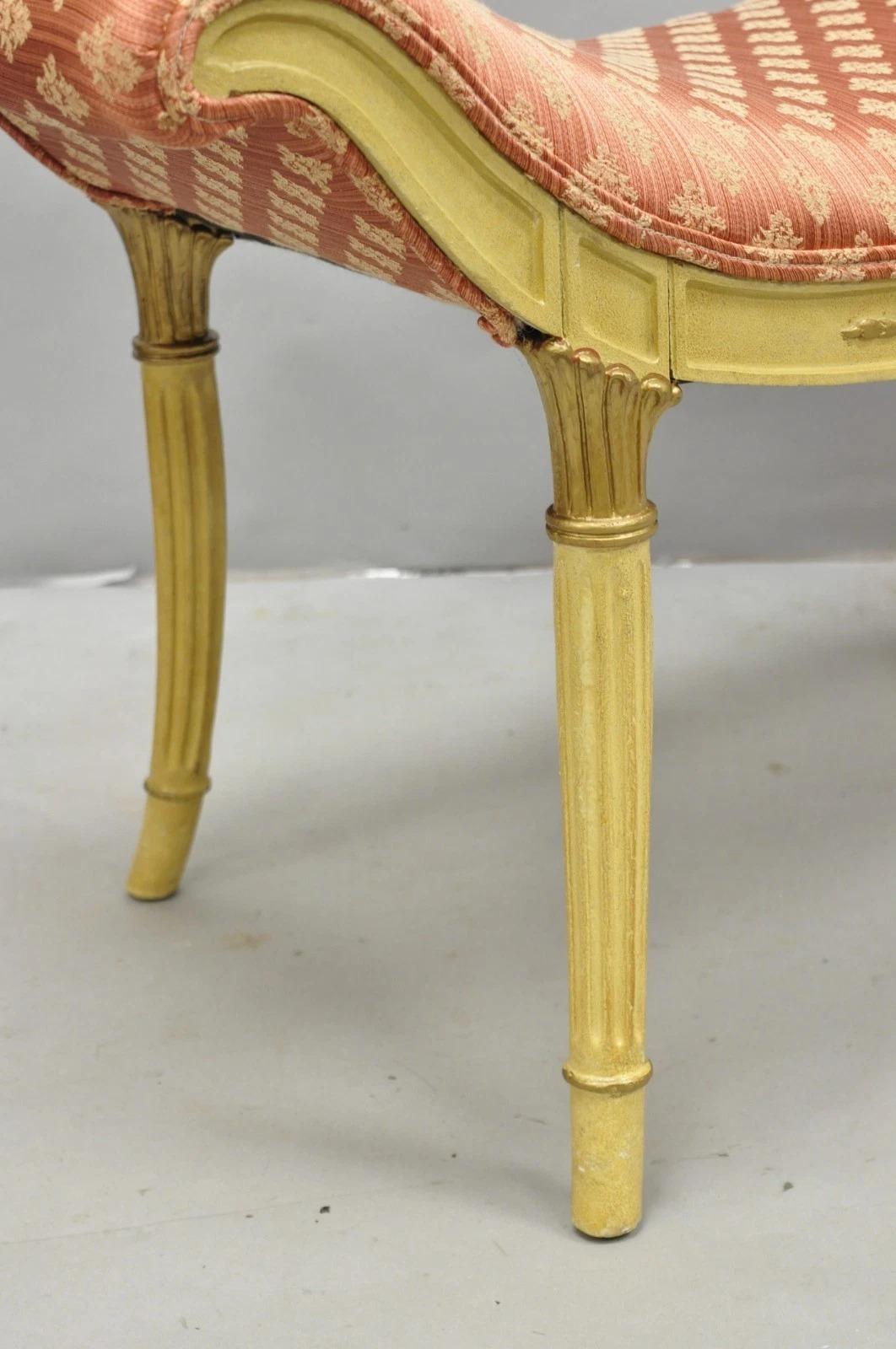 Vintage Französisch Hollywood Regency Creme & Gold Holz Rosa Wasserfall Eitelkeit Bank (20. Jahrhundert) im Angebot