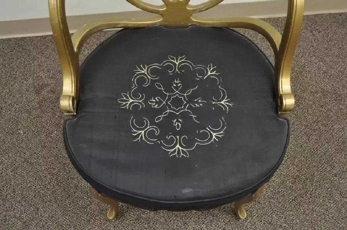 Vintage French Hollywood Regency Gold Shell Carved Boudoir Slipper Accent Chair For Sale 4