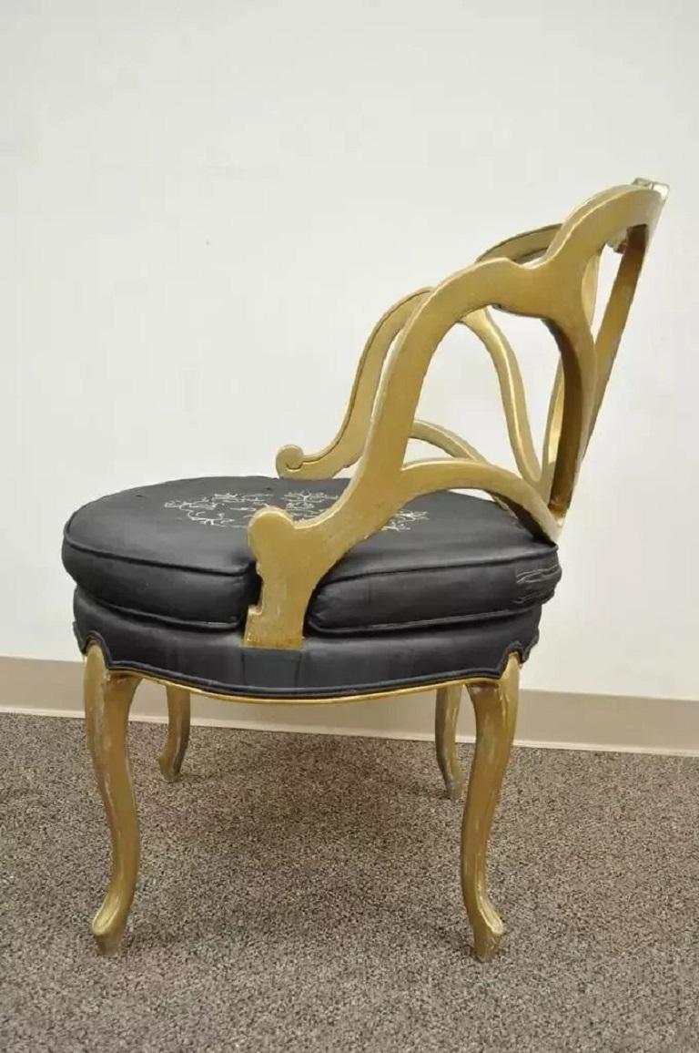 Vintage French Hollywood Regency Gold Shell Carved Boudoir Slipper Accent Chair For Sale 2