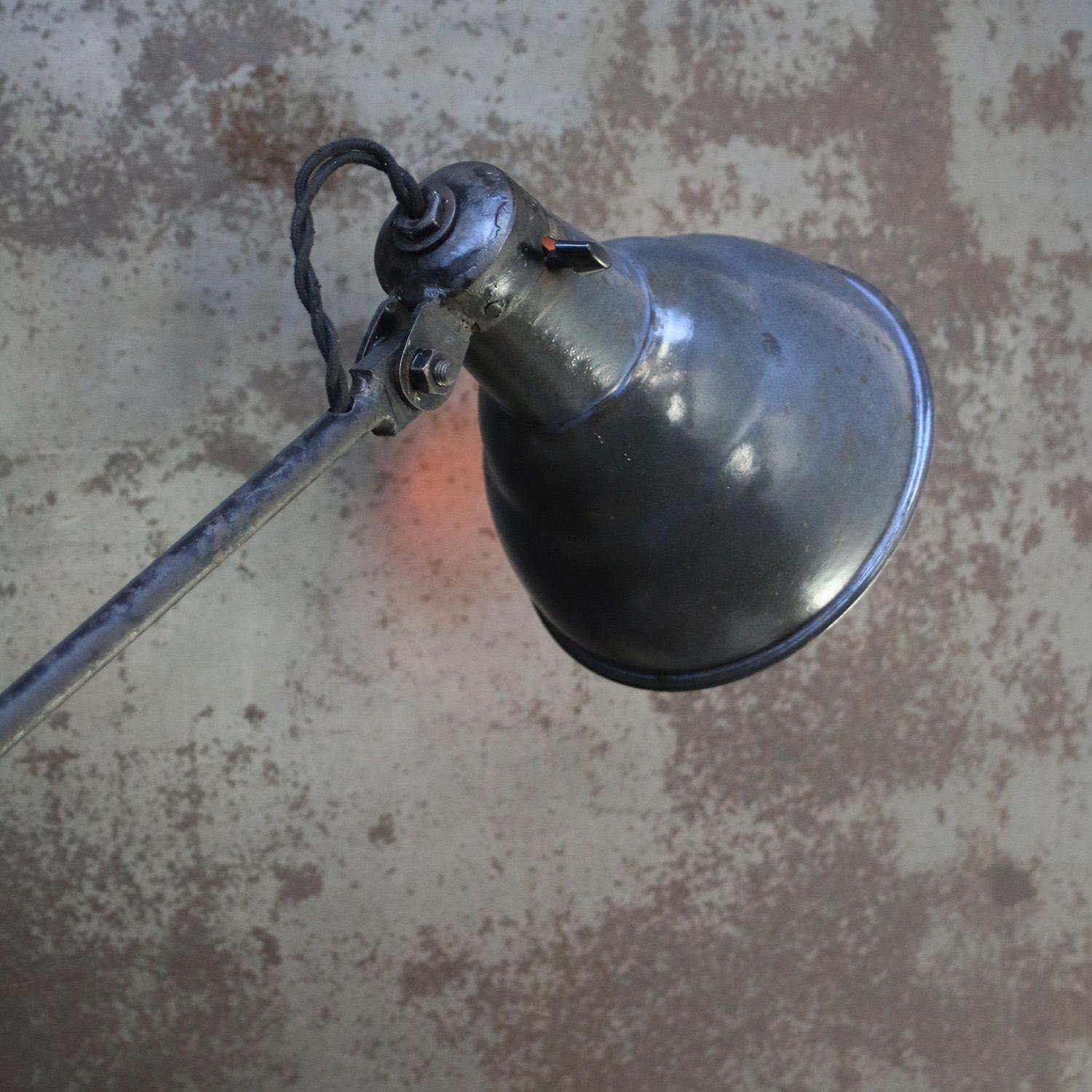 Vintage French Industrial Blue Enamel Machinist Table Light 2