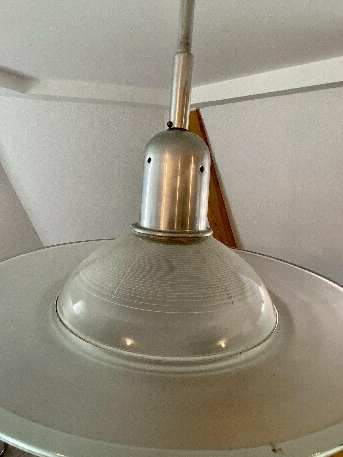 Vintage French Industrial Ceiling Light from Holophane, circa 1940/1950 For Sale 1