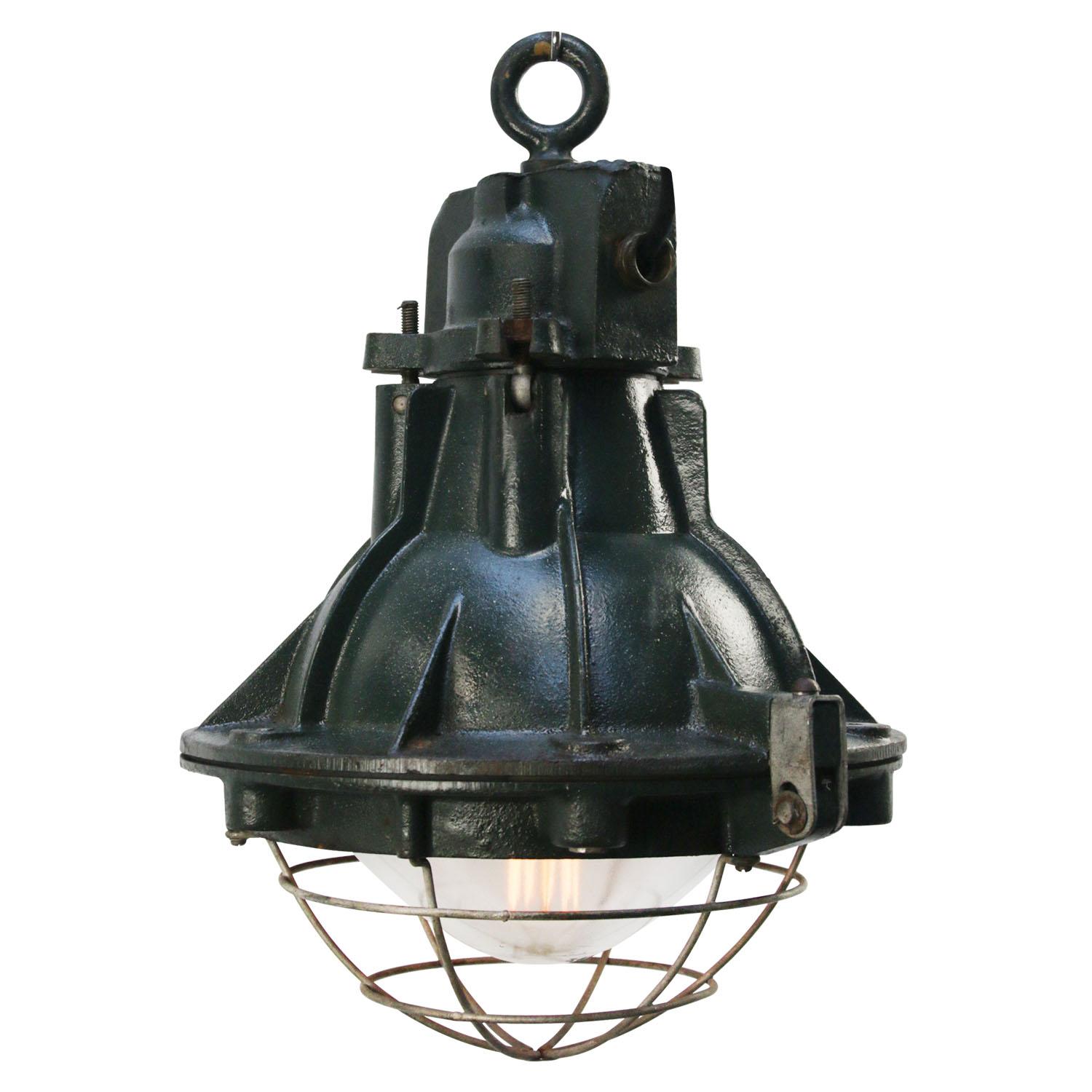 French factory pendant by Sammode, France
Green cast iron
Clear glass with cage

Weight: 13.70 kg / 30.2 lb

Priced per individual item. All lamps have been made suitable by international standards for incandescent light bulbs,