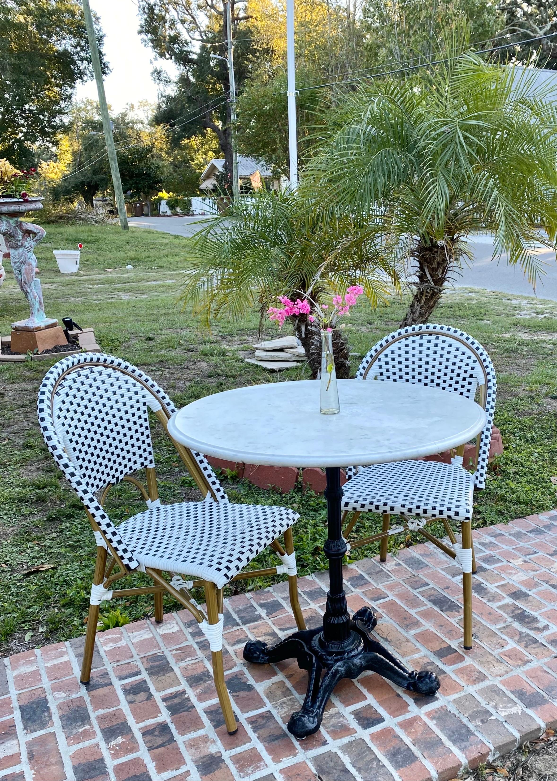 Table de bistrot française vintage en fer et marbre 1