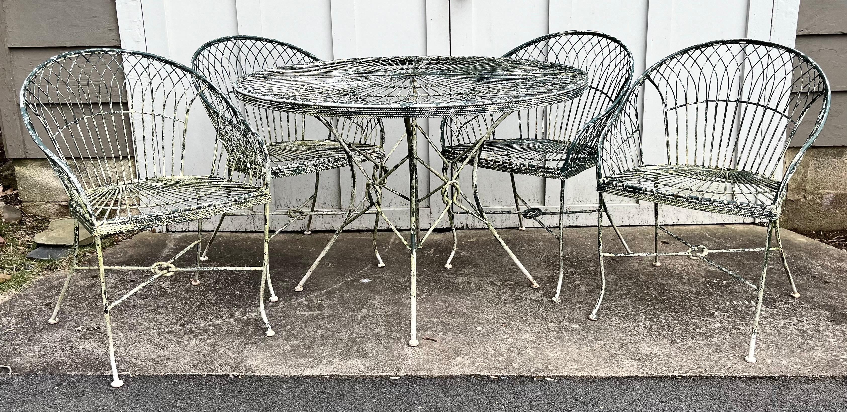 Vintage French Iron Patio Table & 4 Arm Chairs In Good Condition For Sale In Lambertville, NJ
