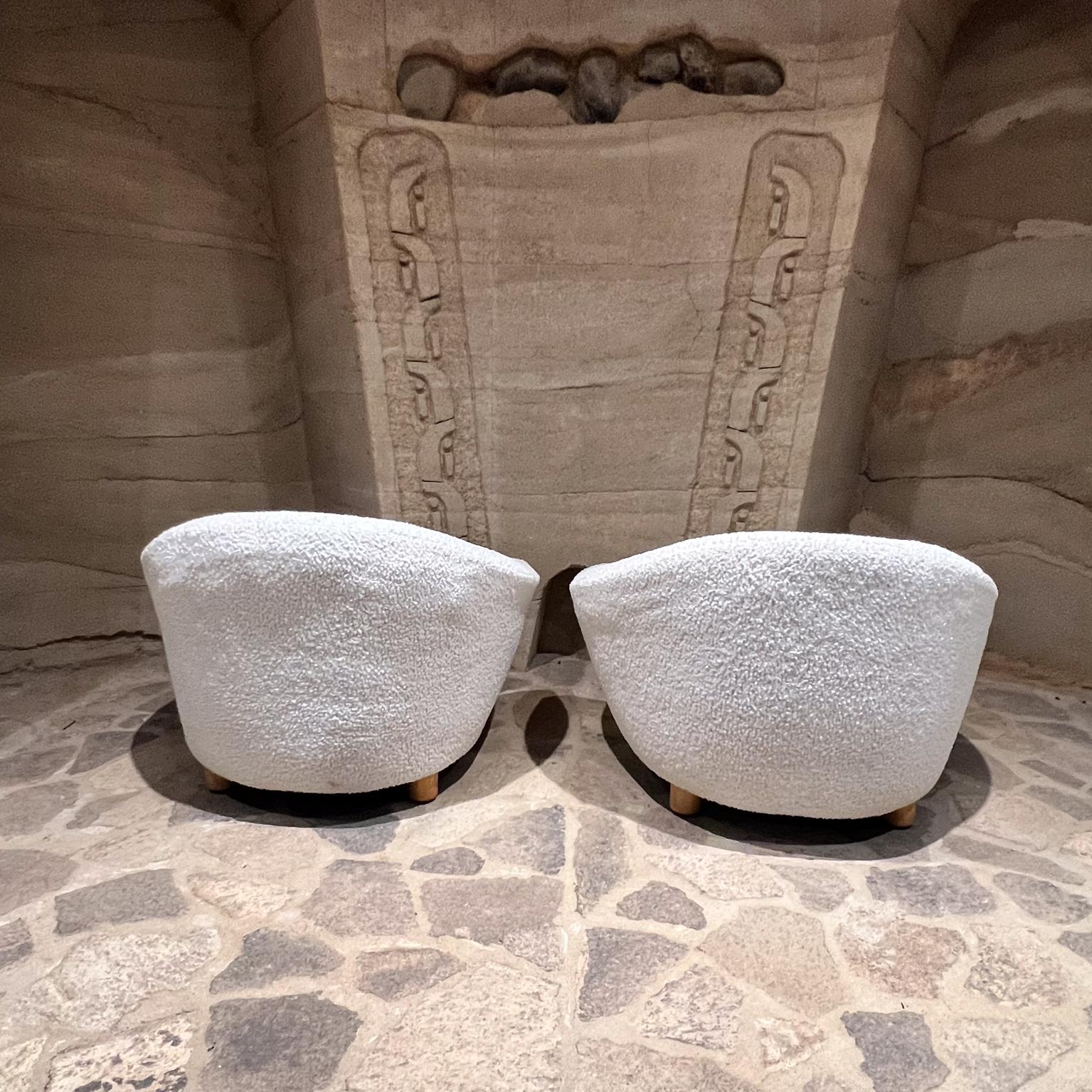 French Ivory Lounge Chairs Mid Century Modern  1970s For Sale 1