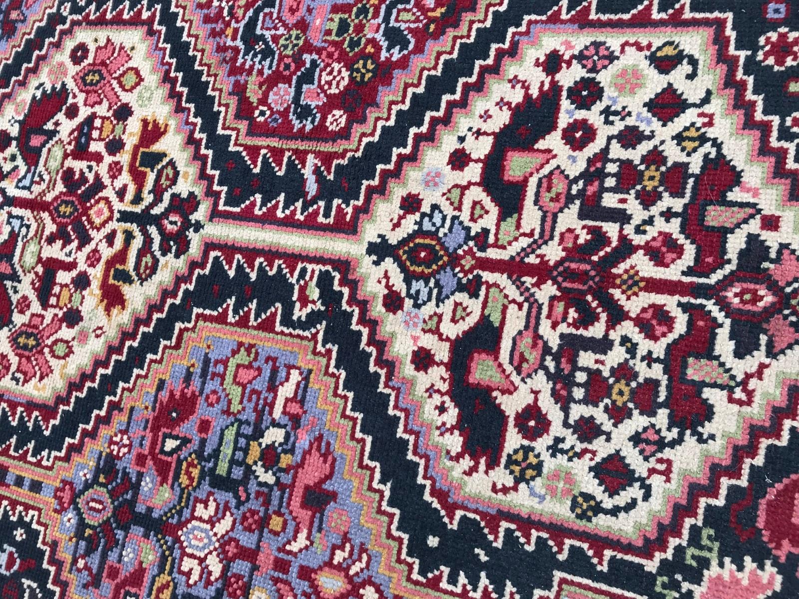 Vintage French Knotted Rug Persian Shiraz Style In Good Condition In Saint Ouen, FR