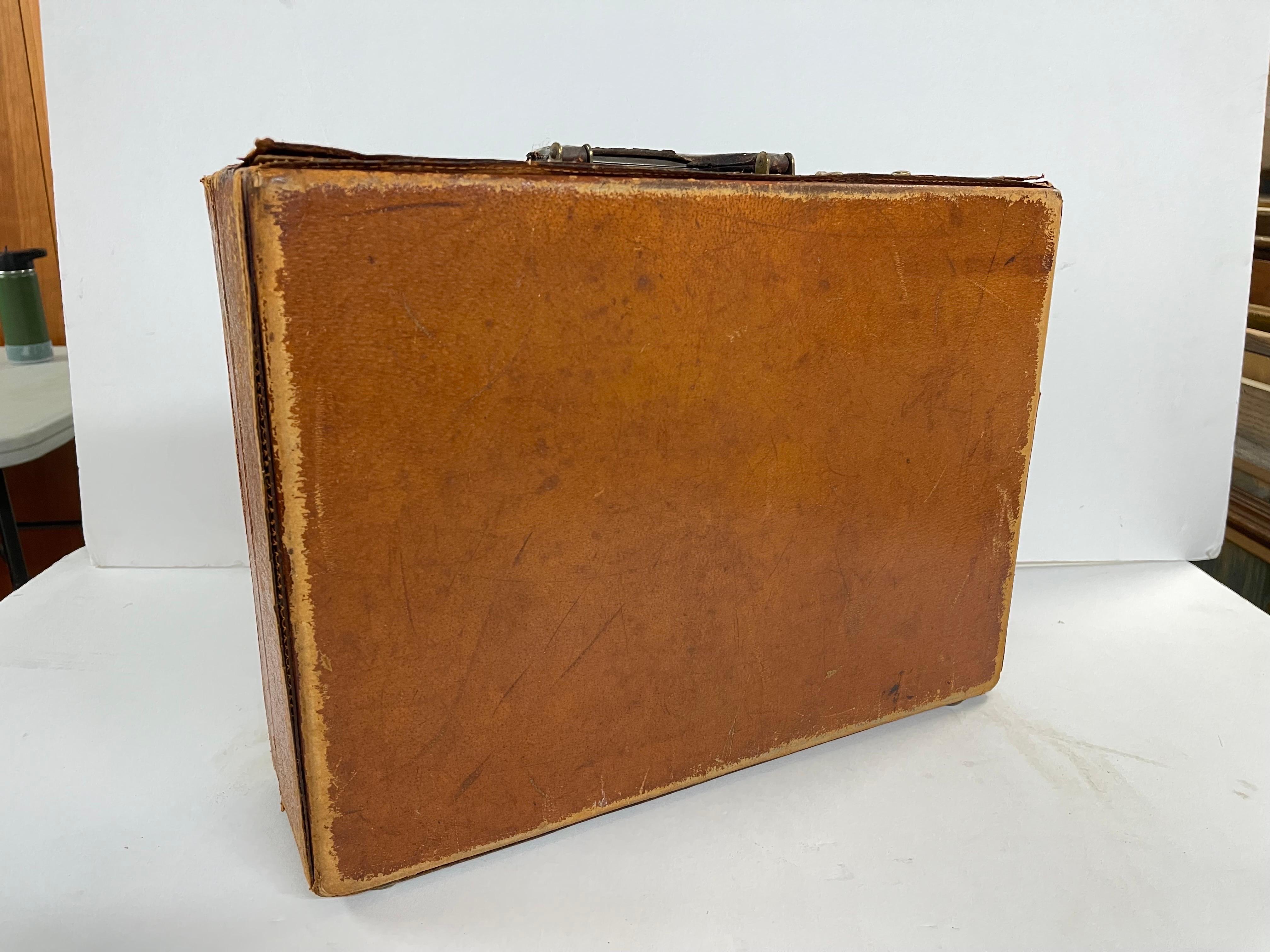 Vintage French Leather Briefcase by Lederer de Paris For Sale 6