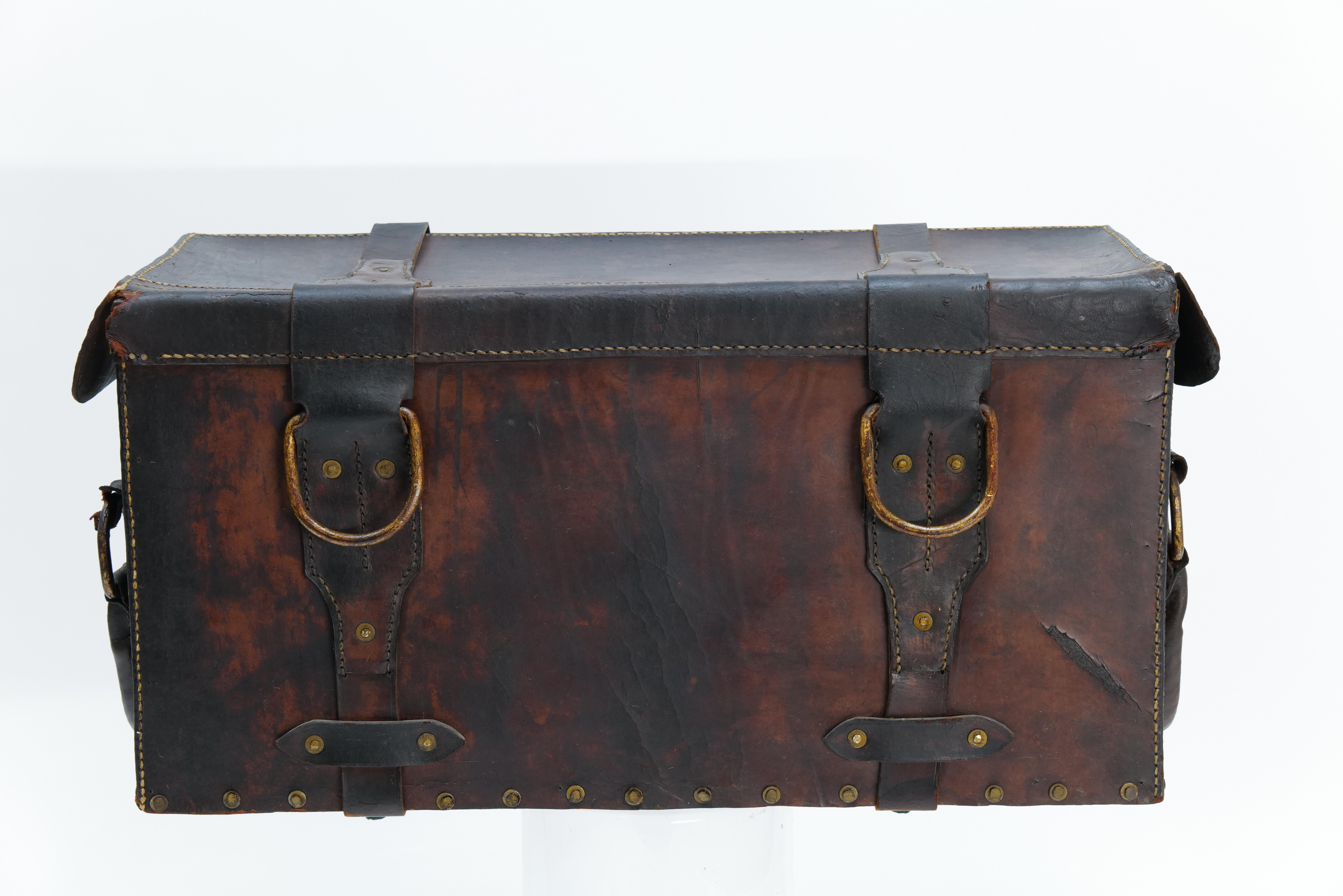 Vintage French Leather Travel Trunk For Sale 1