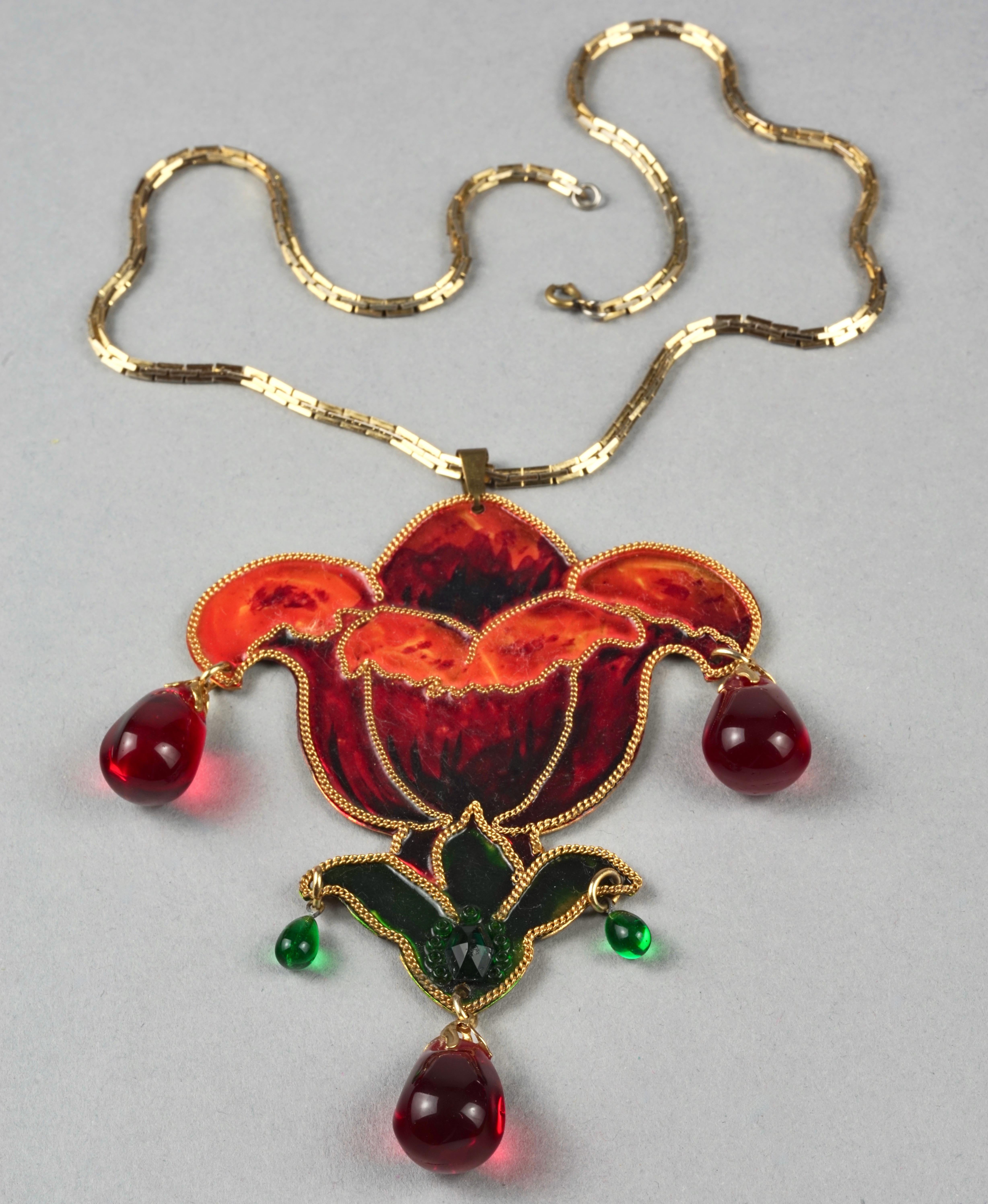 Vintage French Lily Flower Enamel Gripoix Necklace In Excellent Condition In Kingersheim, Alsace
