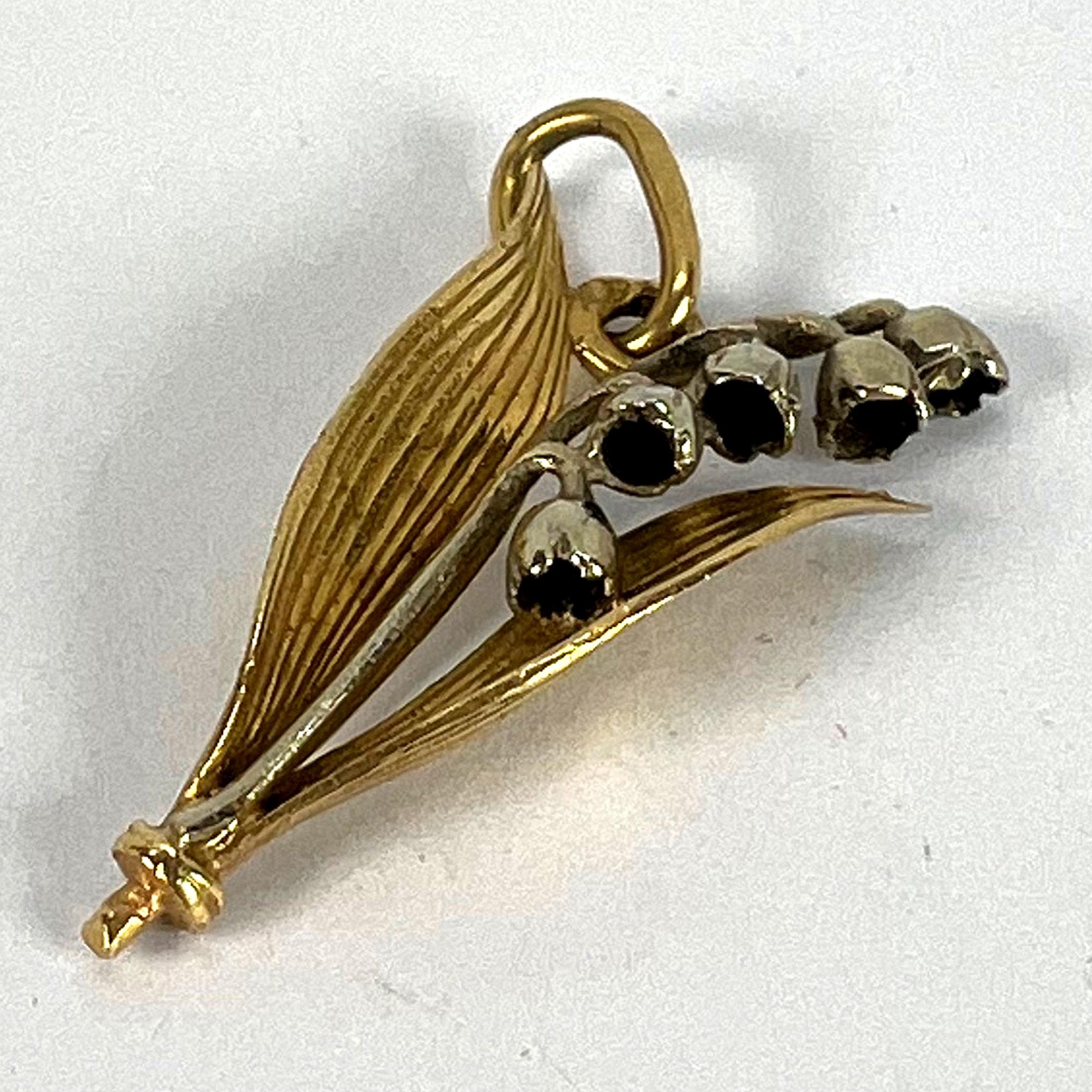 Pendentif à breloques en or blanc et jaune 18K avec fleur de muguet vintage français en vente 9