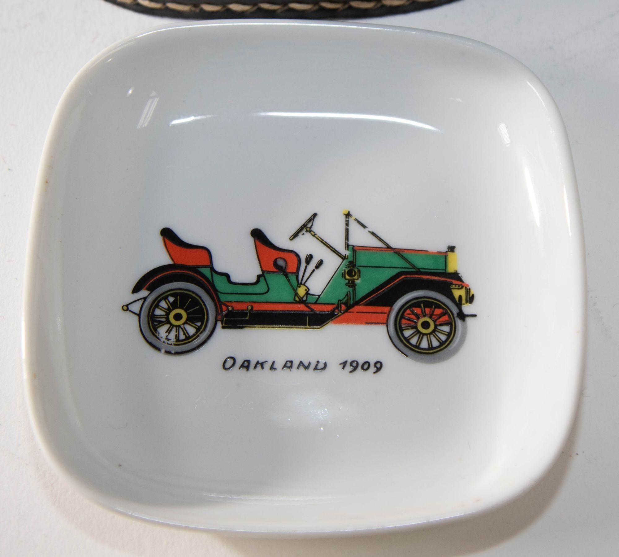 20th Century Vintage French Limoges Car Design Ashtrays Porcelain Dishes Set of 5