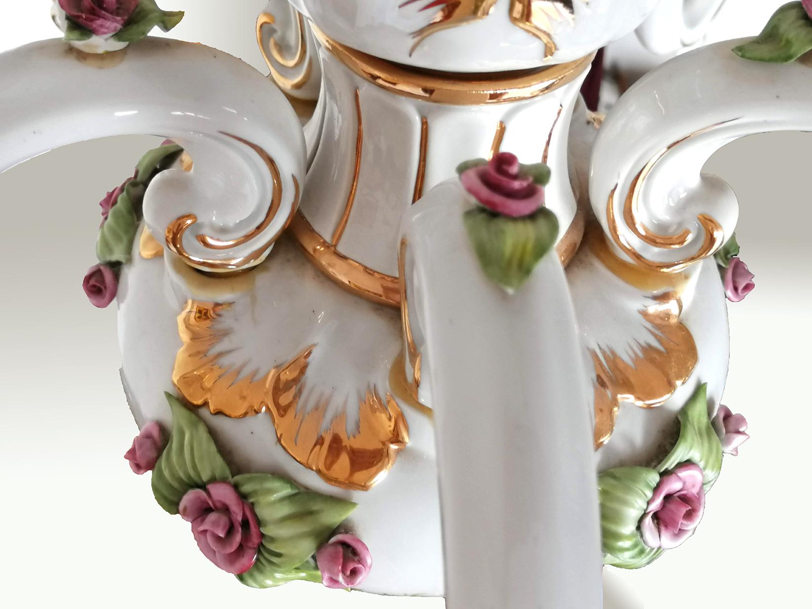 Vintage French Limoges Style Pink Porcelain Flowers and Leaves Gilt Chandelier For Sale 2