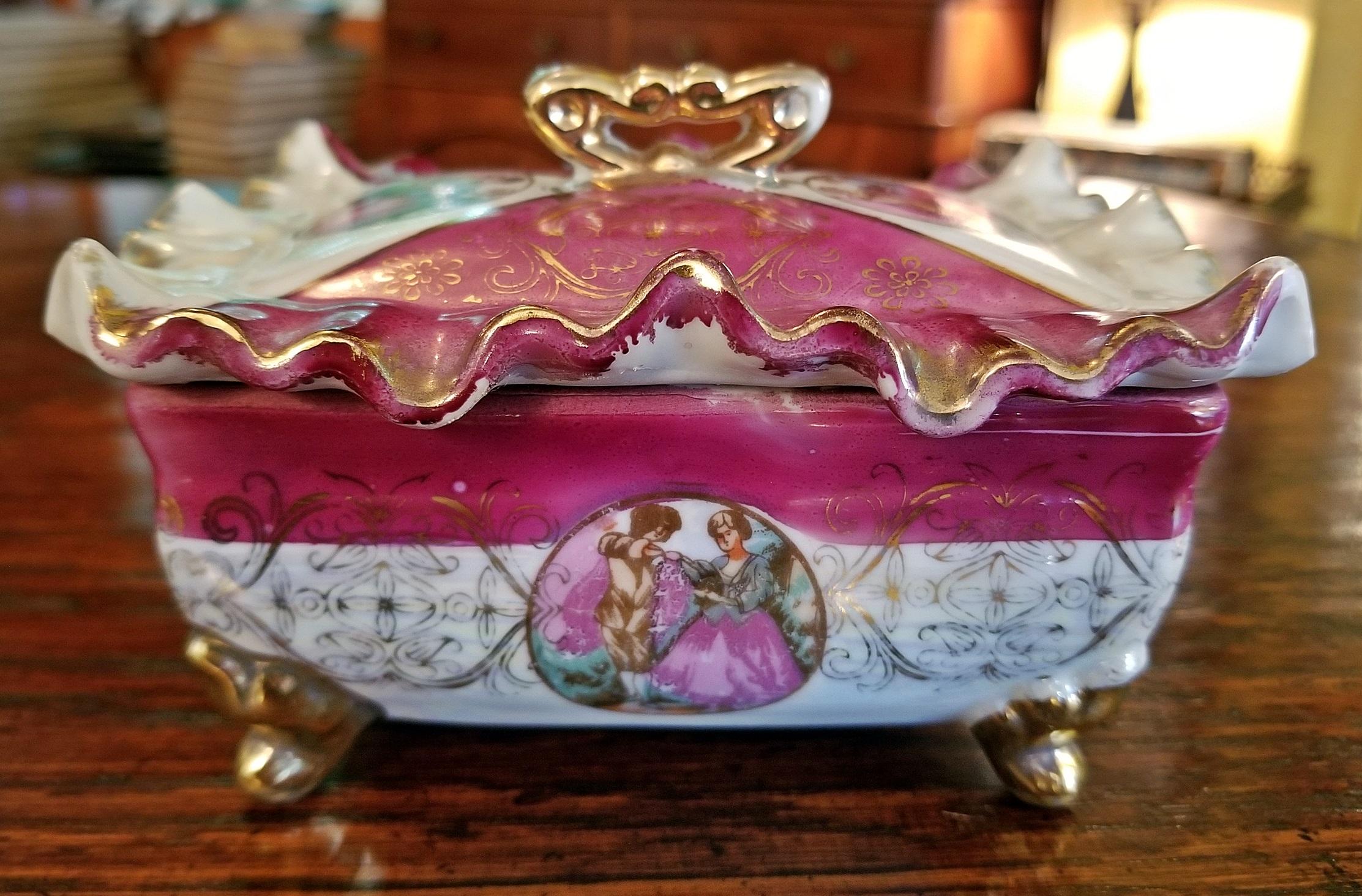 Hand-Crafted Vintage French Limoges Style Porcelain Box with Lid