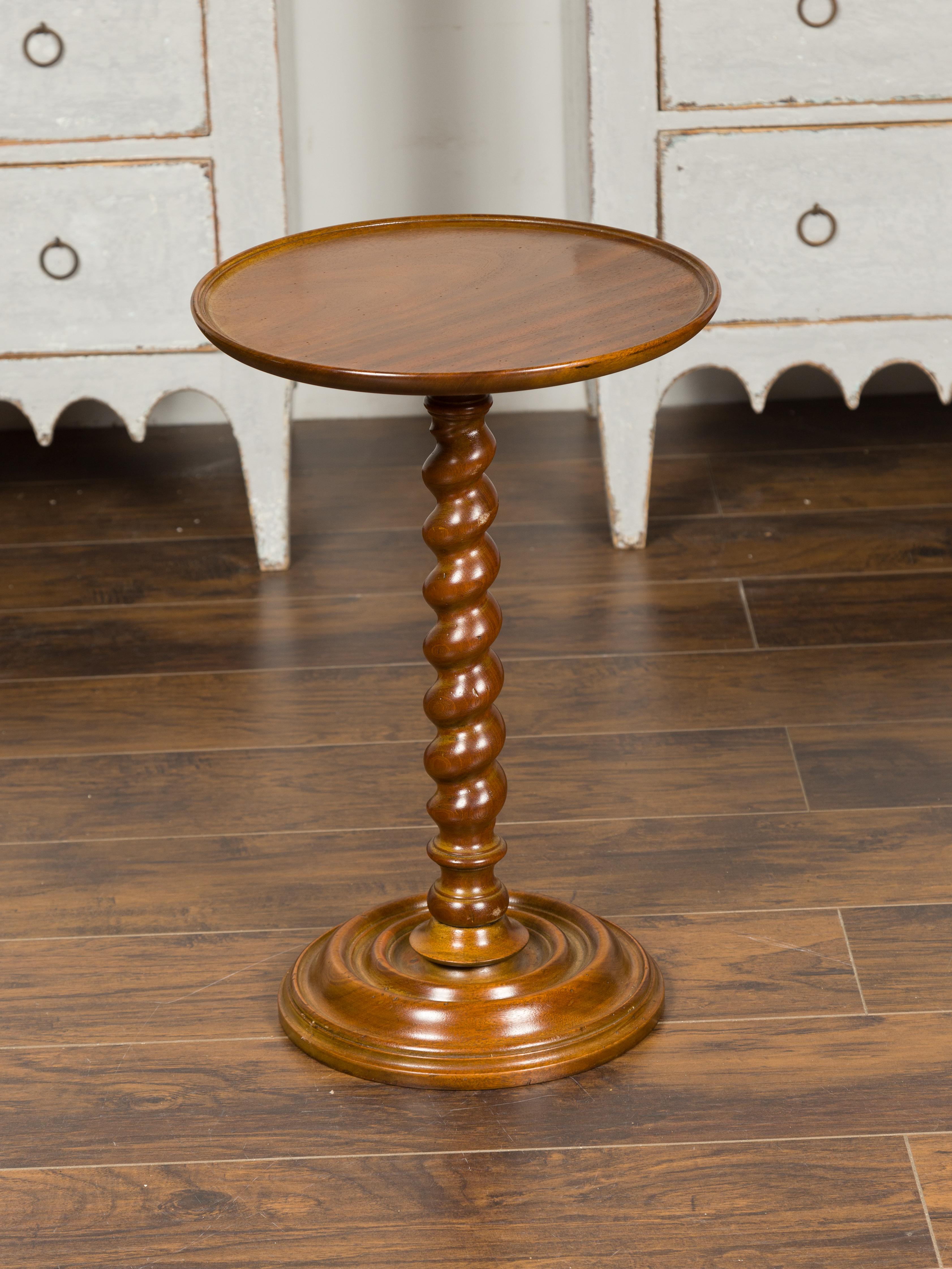 Vintage French Louis XIII Style Round Side Table with Barley Twist Pedestal Base In Good Condition In Atlanta, GA