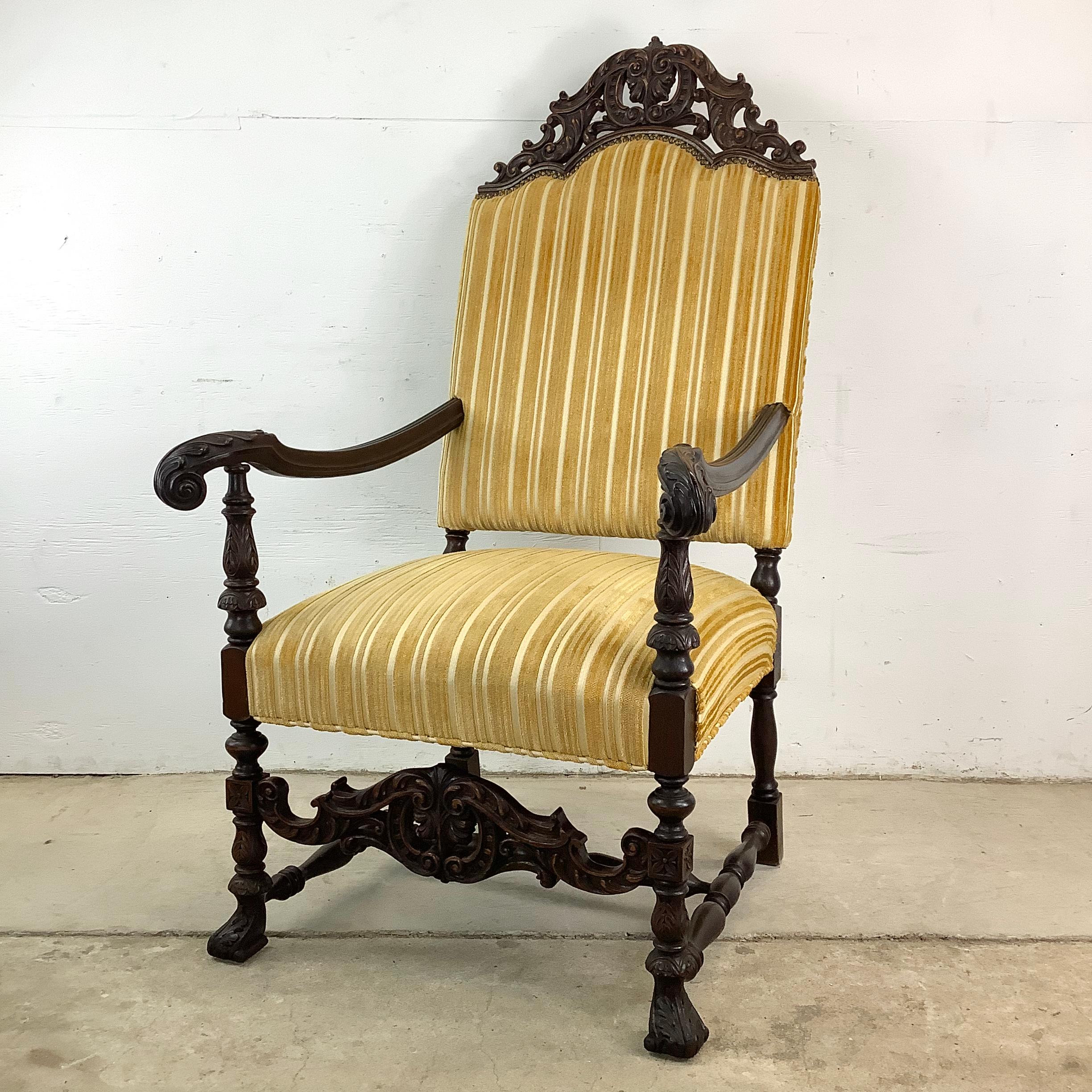 Vintage French Louis XIV Armchair – Ornate Carvings & Turned Leg Stretchers In Good Condition In Trenton, NJ