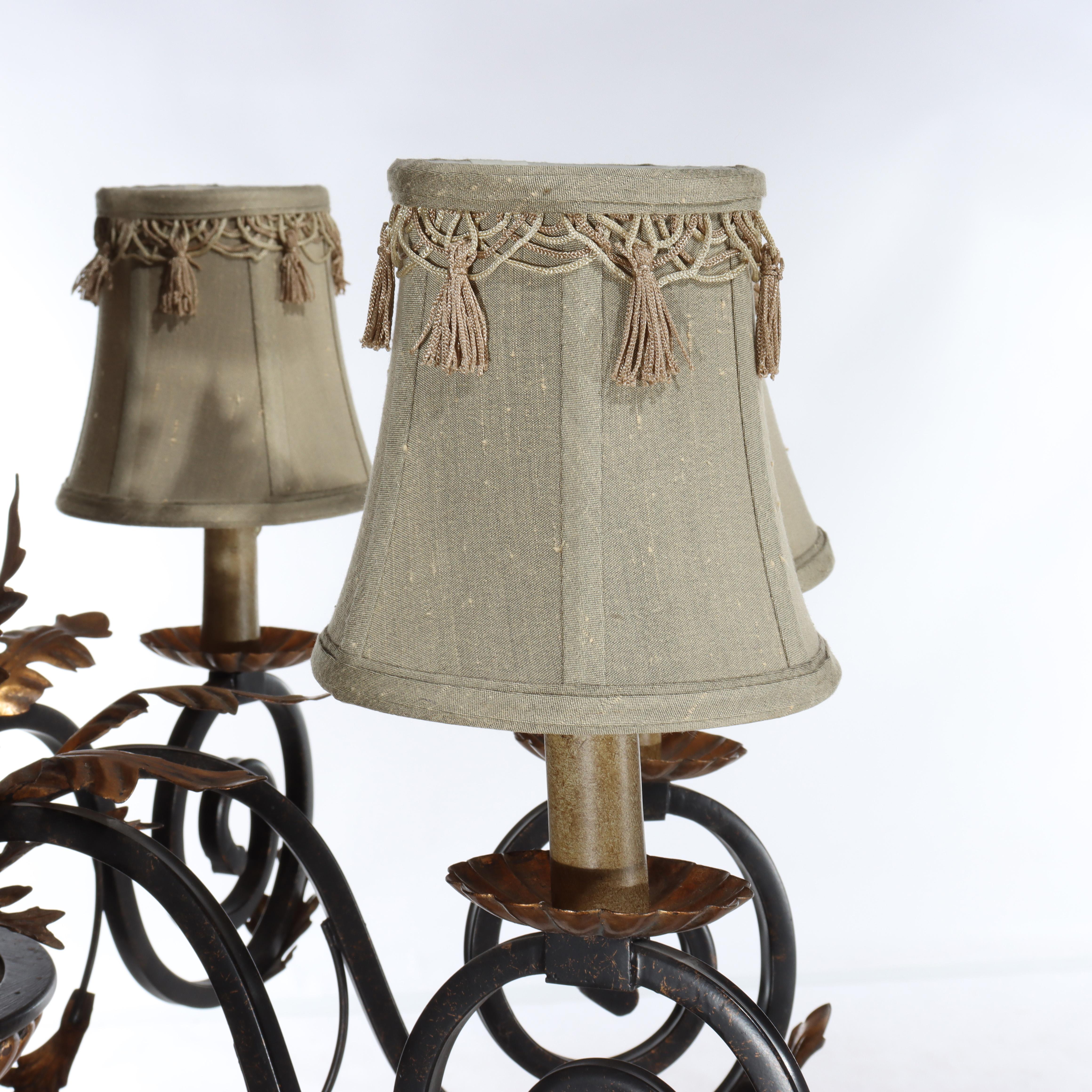 Vintage Französisch Louis XIV Stil Figural Cherub vergoldet & Ebonized Kronleuchter c1940 im Angebot 7