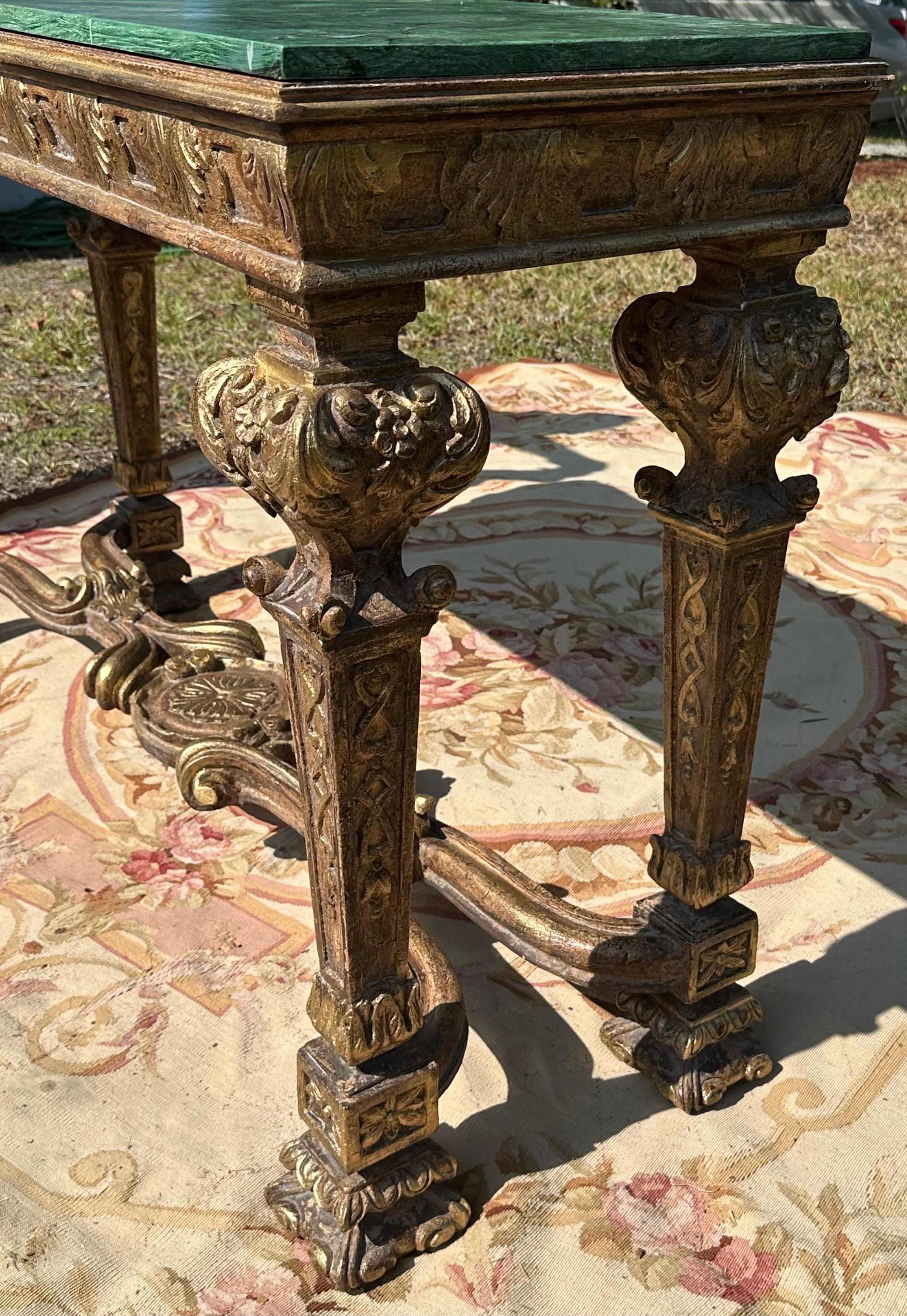 Console francese d'epoca in stile Luigi XIV in legno dorato. In condizioni buone in vendita a Vero Beach, FL