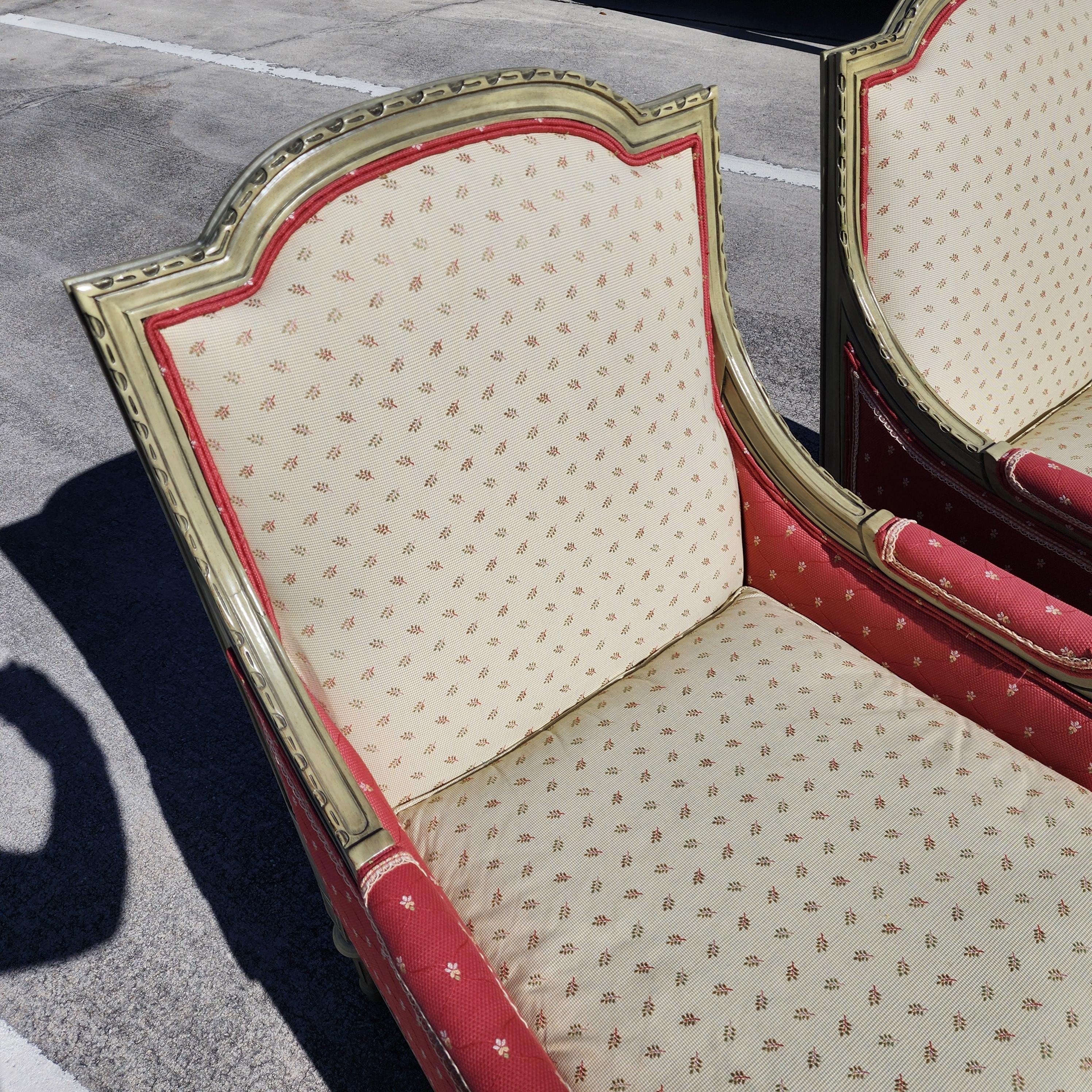 Vintage French Louis XV Bergere Armchairs Pair For Sale 7
