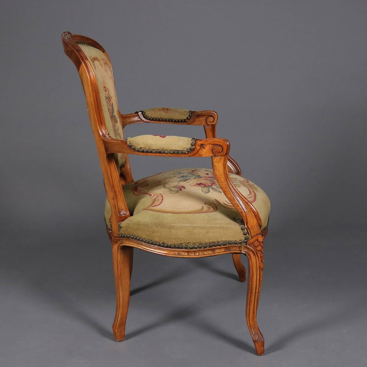 Vintage French Louis XV Classical Style Maple and Tapestry Fauteuil, circa 1900 In Good Condition In Big Flats, NY