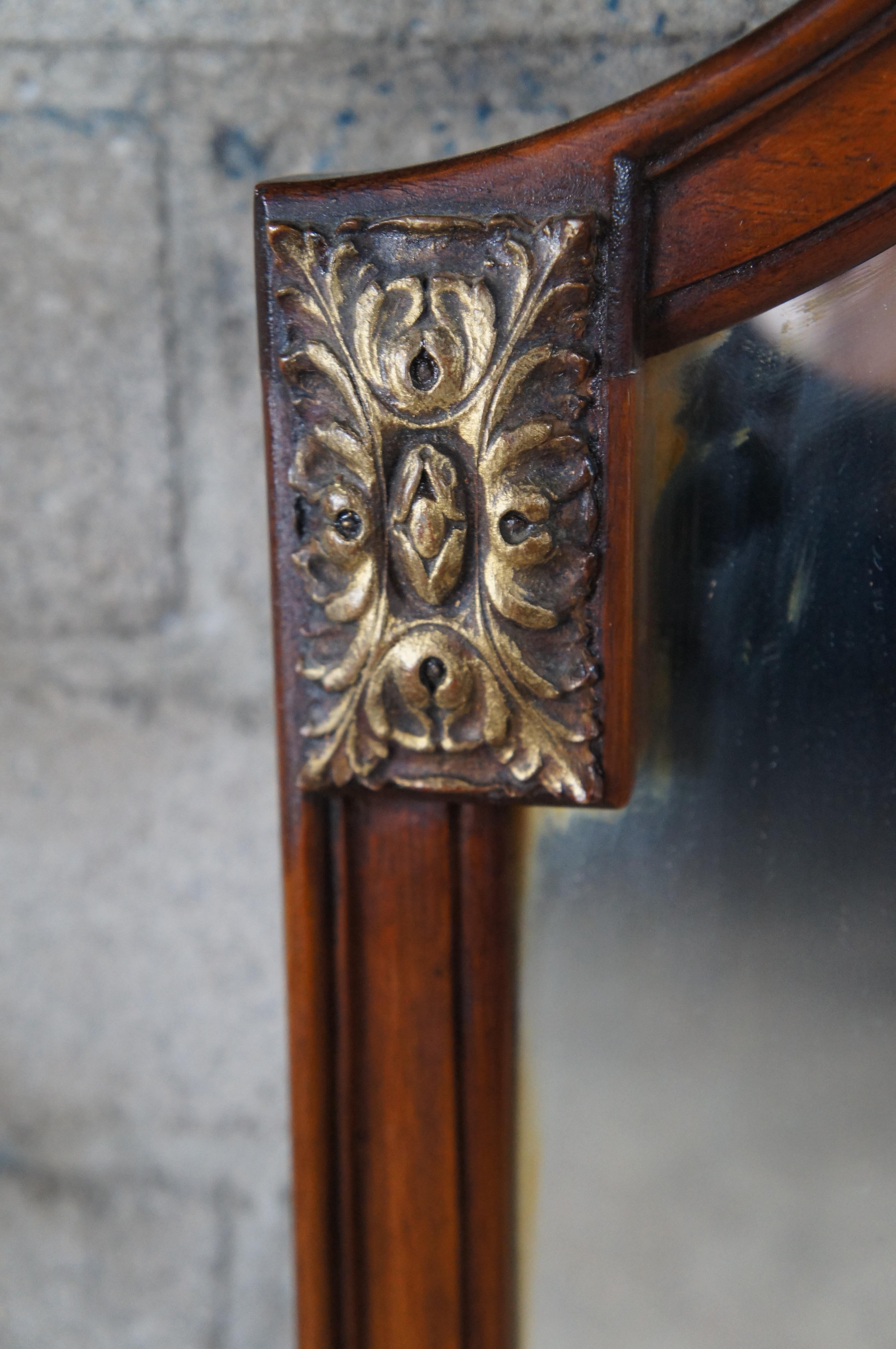 XX secolo Specchio da parete appeso in mogano Vintage French Louis XV Neoclassical Style Vanity Mirror in vendita
