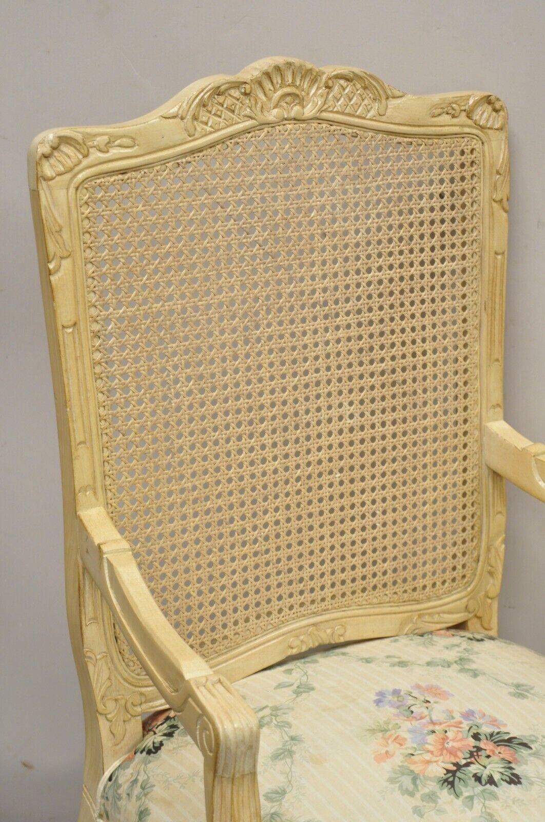 Chaises de salle à manger françaises vintage de style provincial Louis XV à dossier canné crème - lot de 6 en vente 2