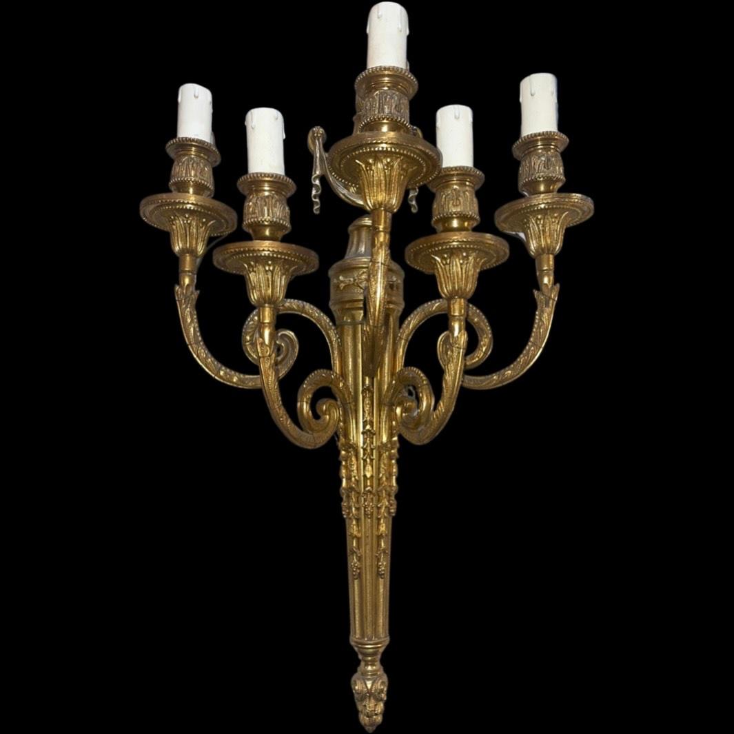 Vintage French Louis XV Style 5 Arm Wall Lights  In Excellent Condition For Sale In London, GB