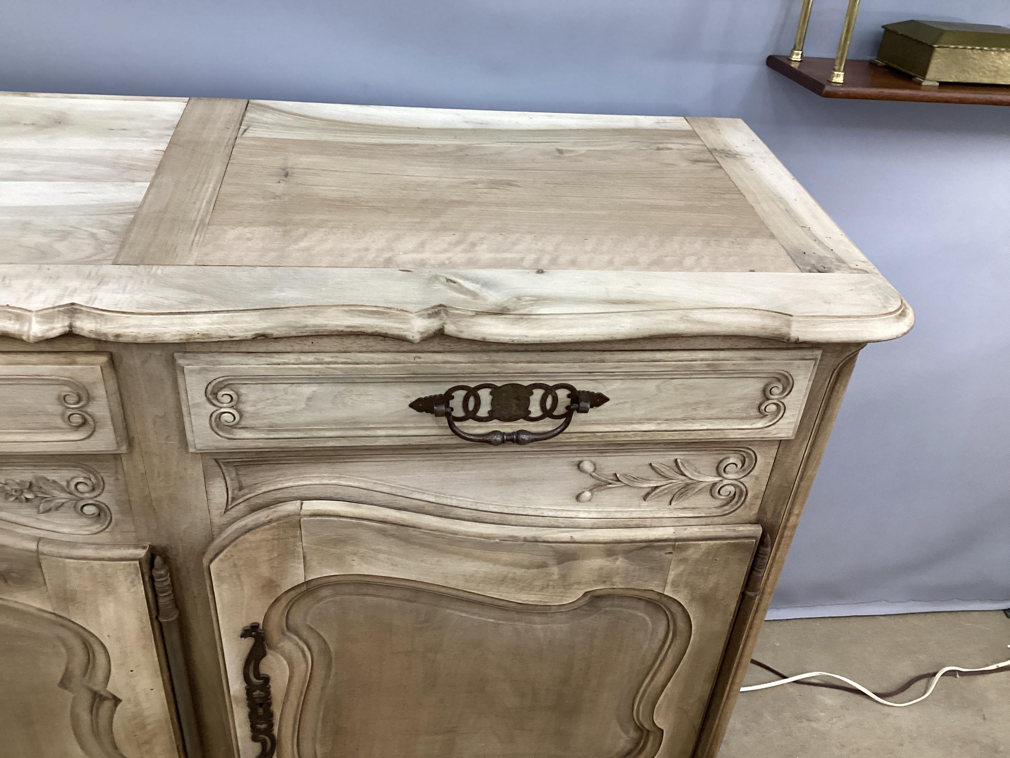 Vintage French Louis XV Style Bleached Buffet  For Sale 1