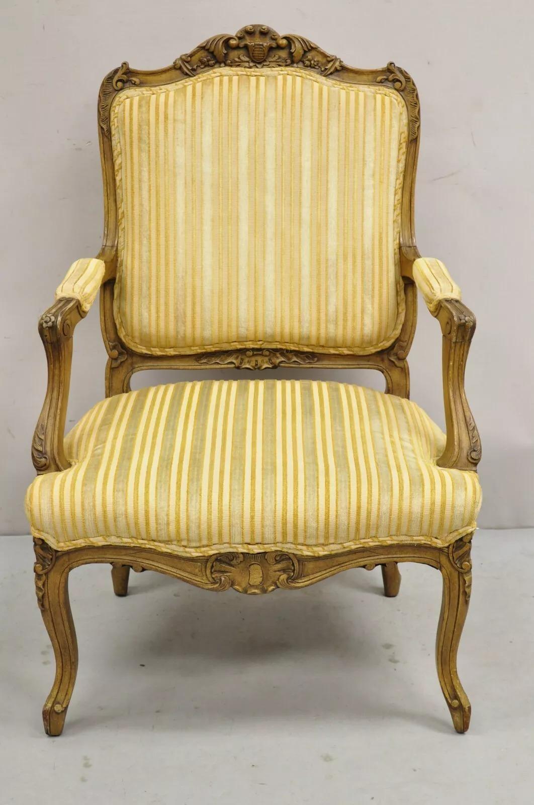 Vintage French Louis XV Style Carved Walnut Fauteuil Parlor Lounge Arm Chair. Age: Early 20th Century. Measurements: 40