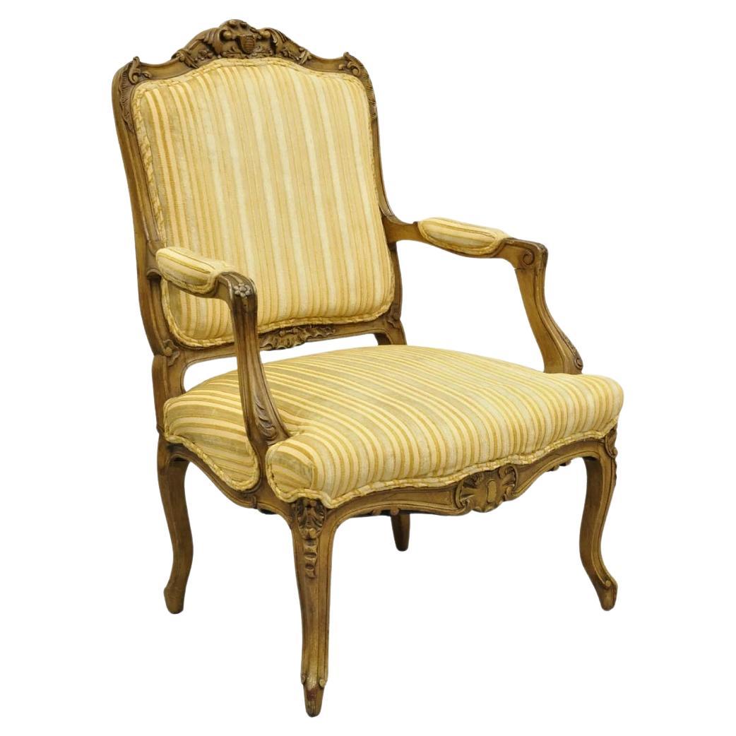 Vintage French Louis XV Style Carved Walnut Fauteuil Parlor Lounge Arm Chair For Sale
