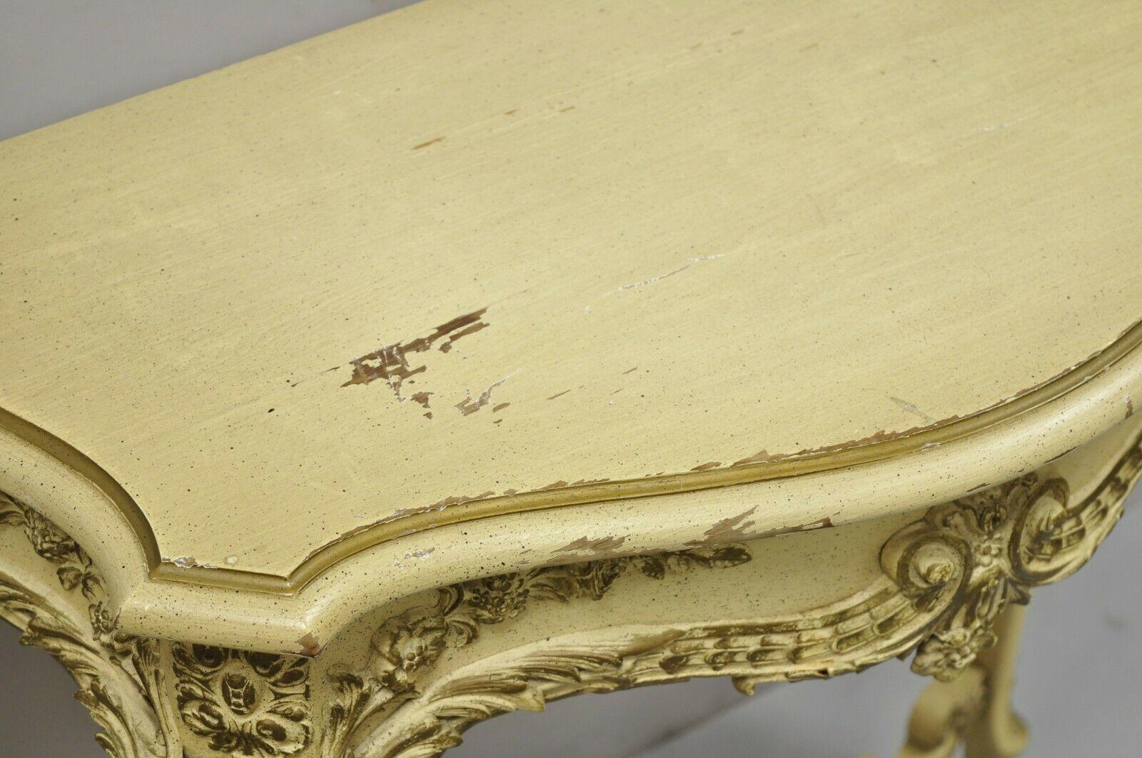 Vintage French Louis XV Style Cream Painted Floral Carved Console Hall Table In Distressed Condition In Philadelphia, PA