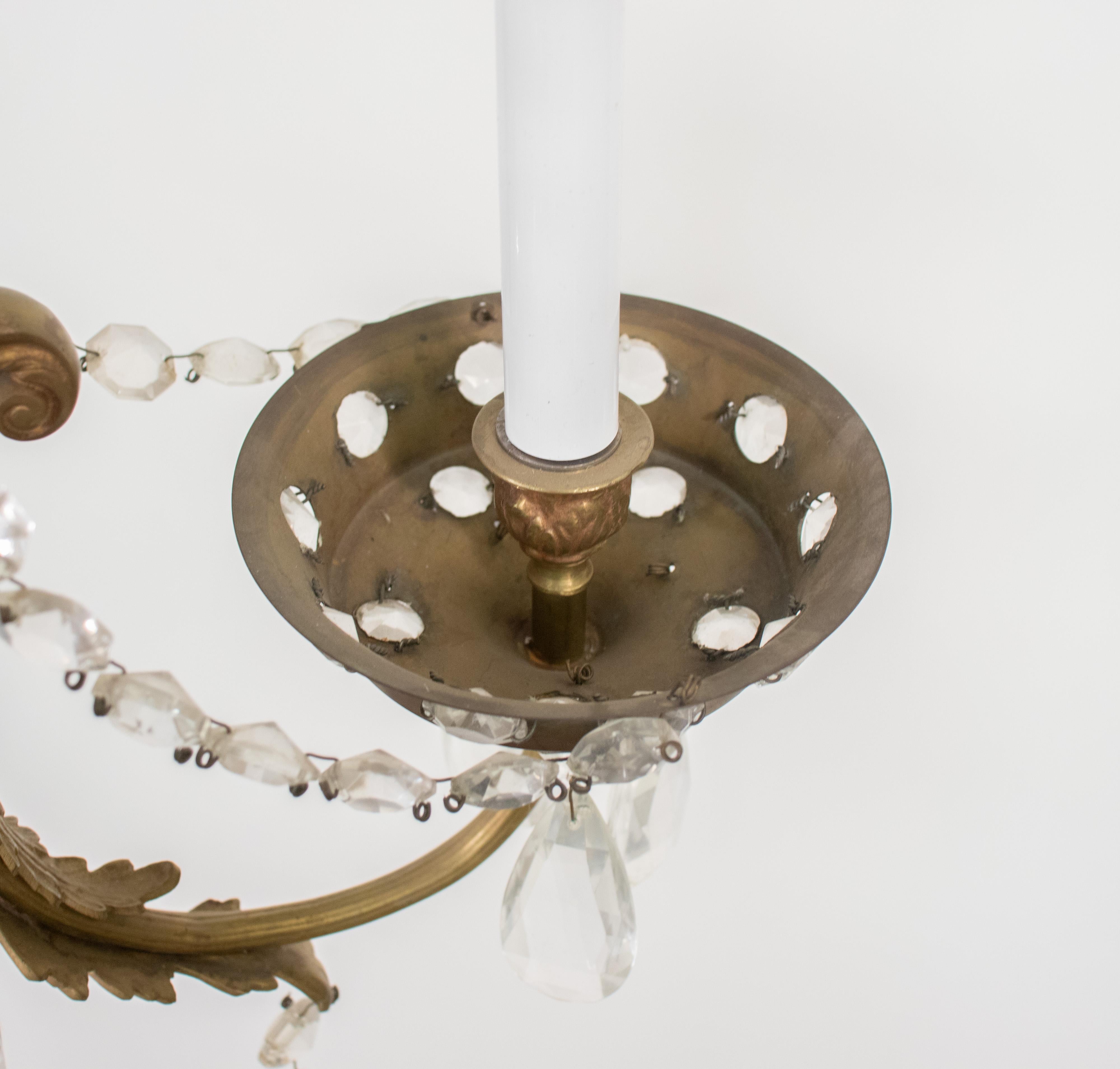 Lustre français vintage en cristal de style Louis XV à la manière de la Maison Jansen en vente 6
