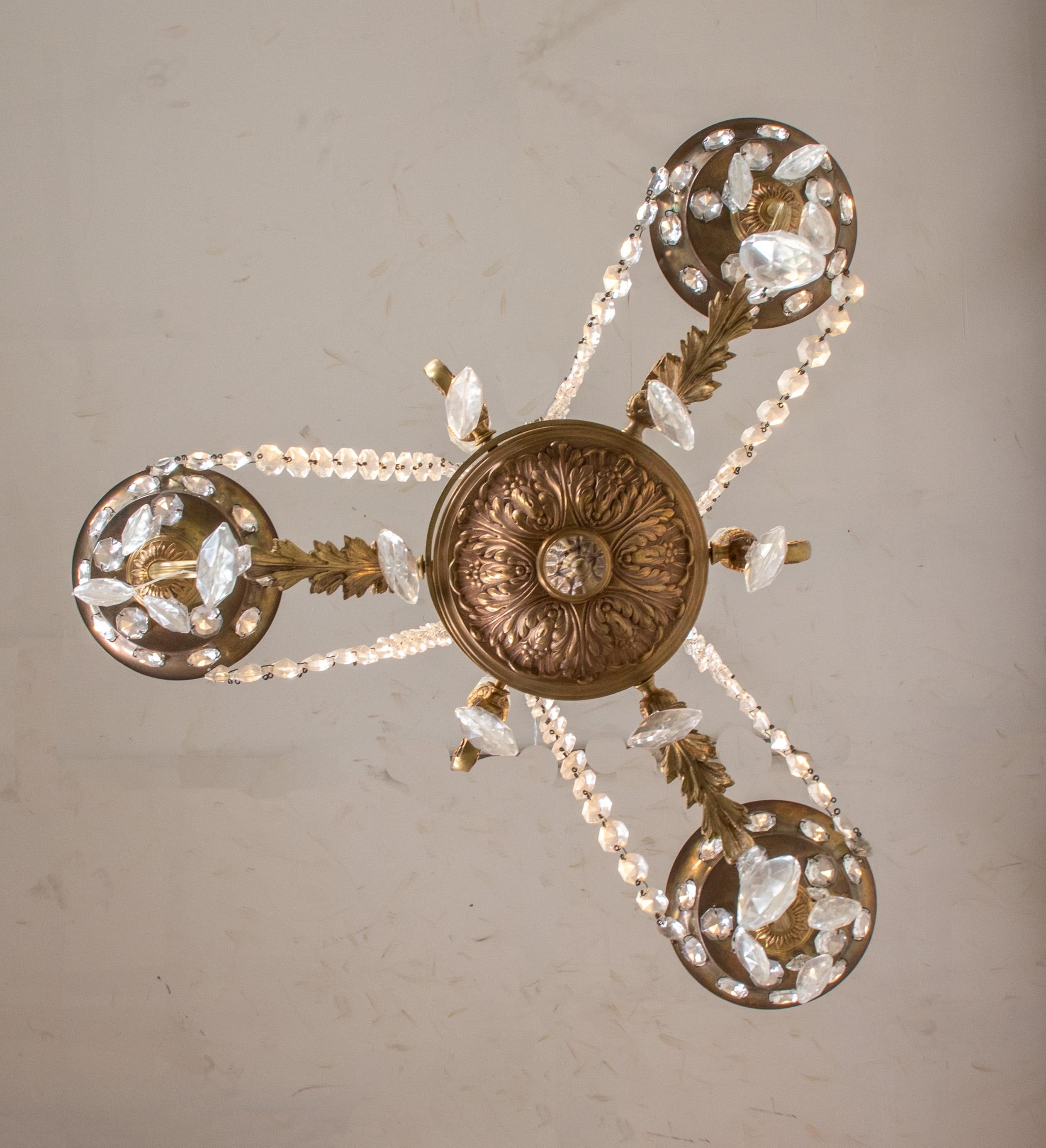 Lustre français vintage en cristal de style Louis XV à la manière de la Maison Jansen en vente 7
