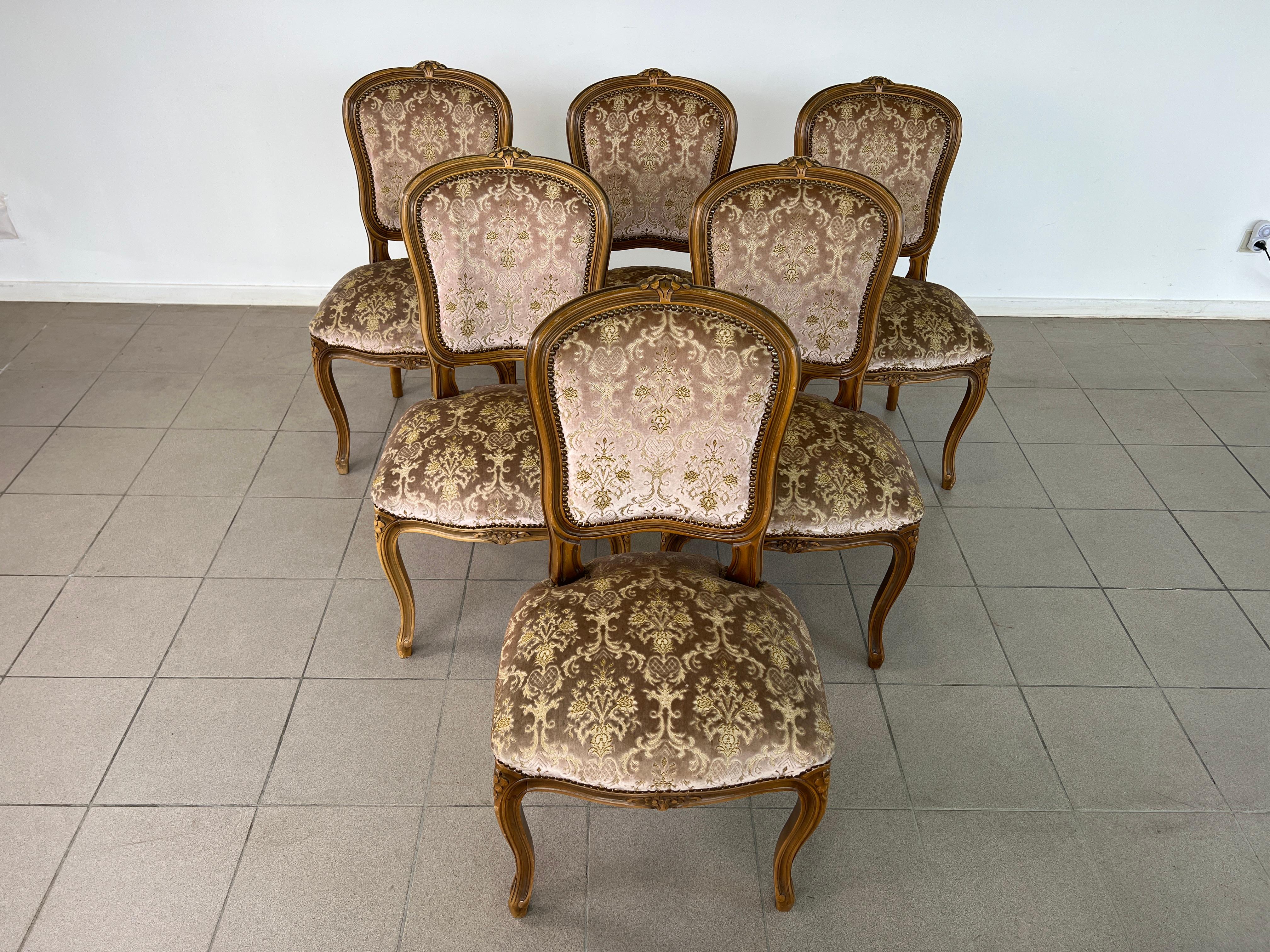 Vintage French Louis XV Style Dining Chairs – Set of 6 en Bueno estado para la venta en Bridgeport, CT