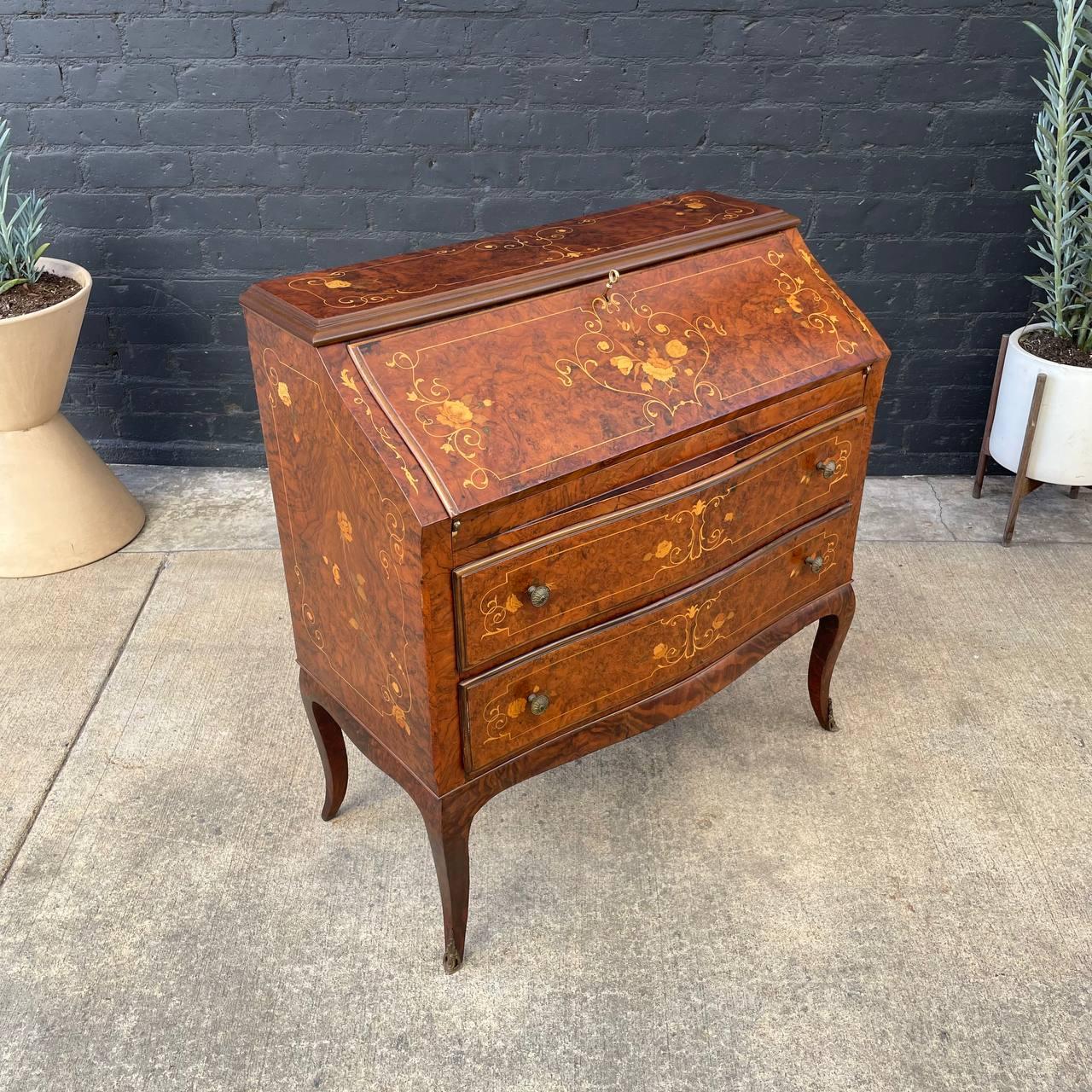 Vintage French Louis XV Style Drop-Leaf Desk In Excellent Condition In Los Angeles, CA