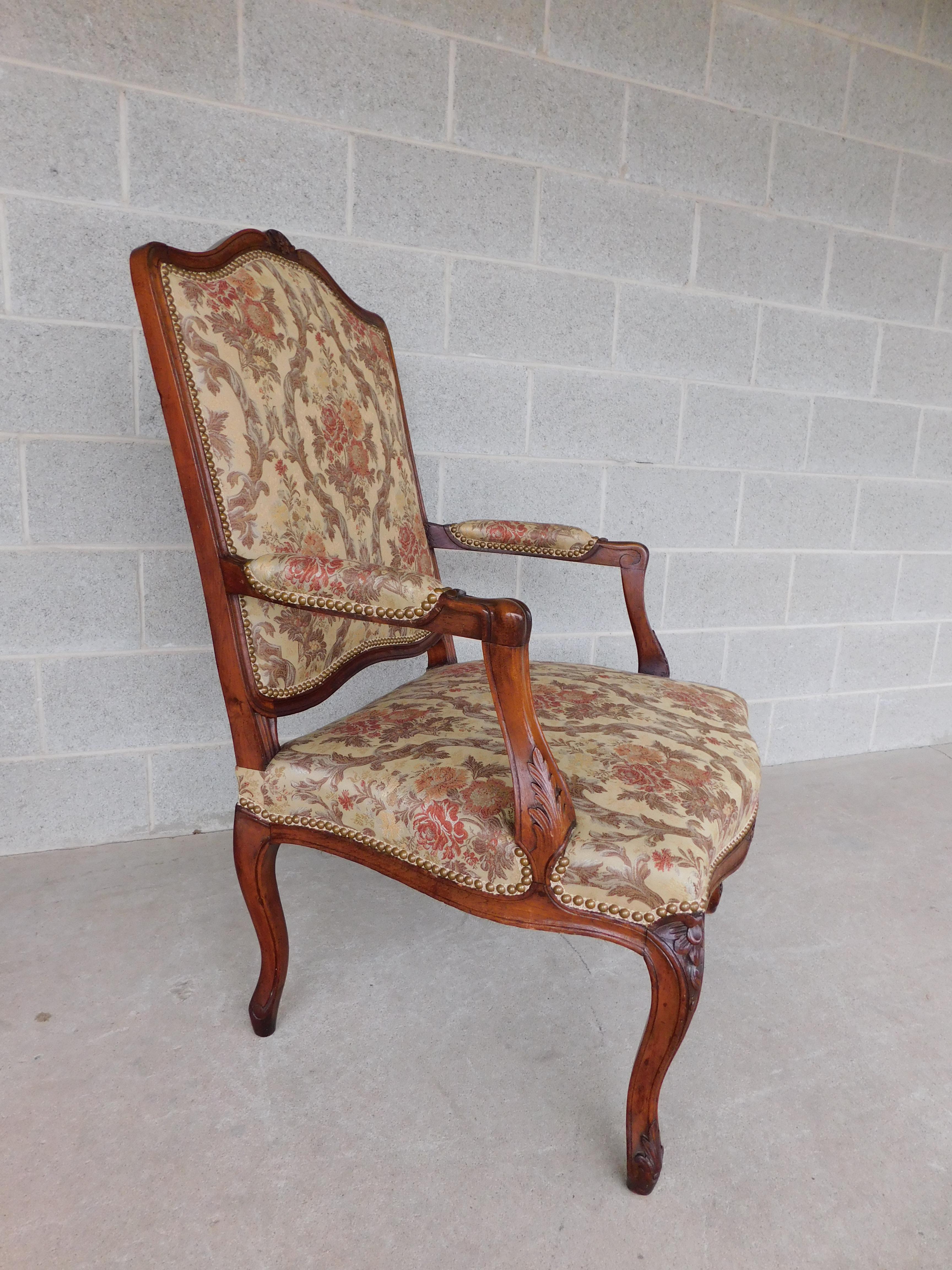 Vintage French Louis XV Style Fauteuil Chairs  - a Pair For Sale 3